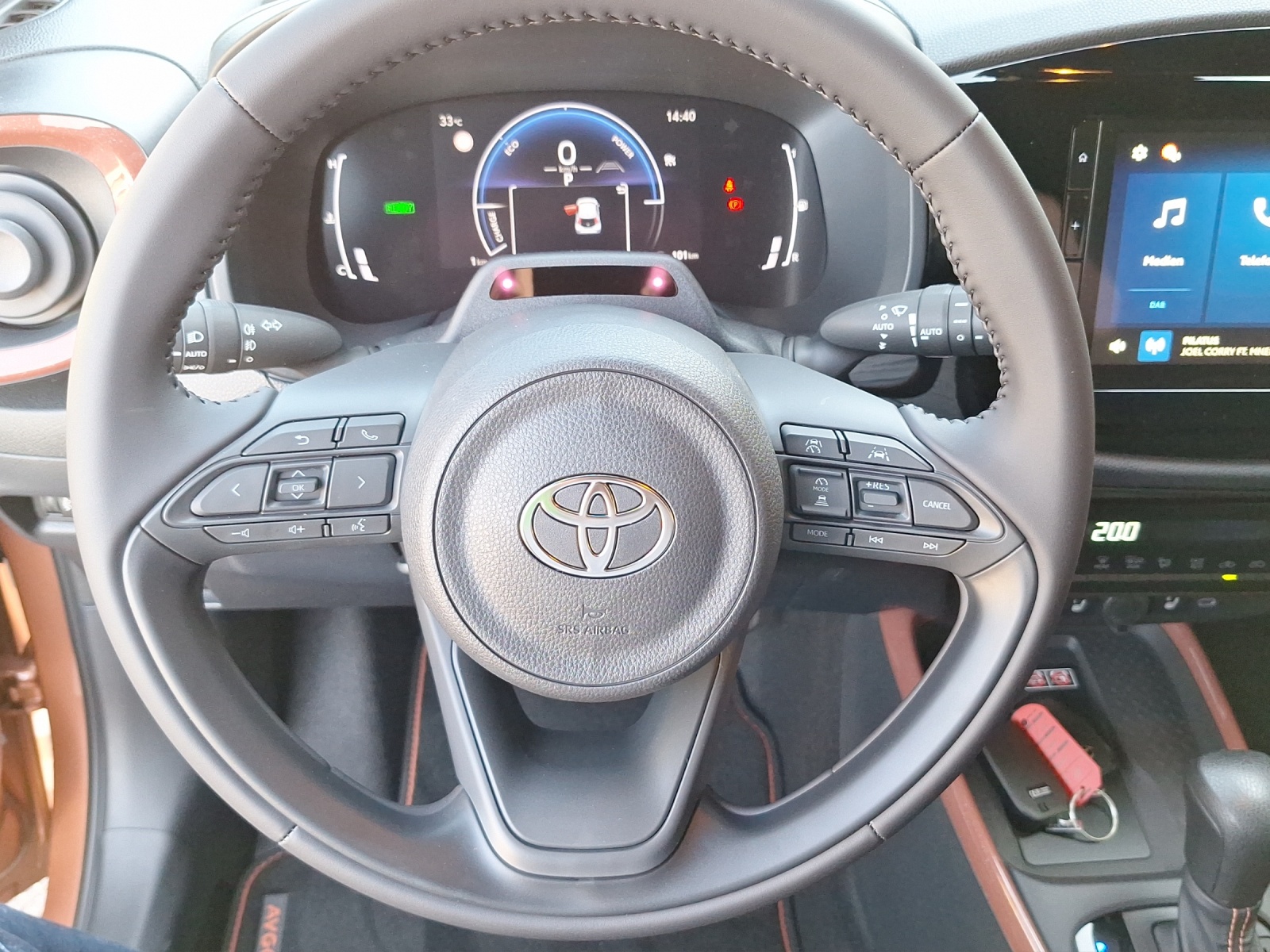 TOYOTA Aygo X 1.5 VVT-i HSD Trend-image-9