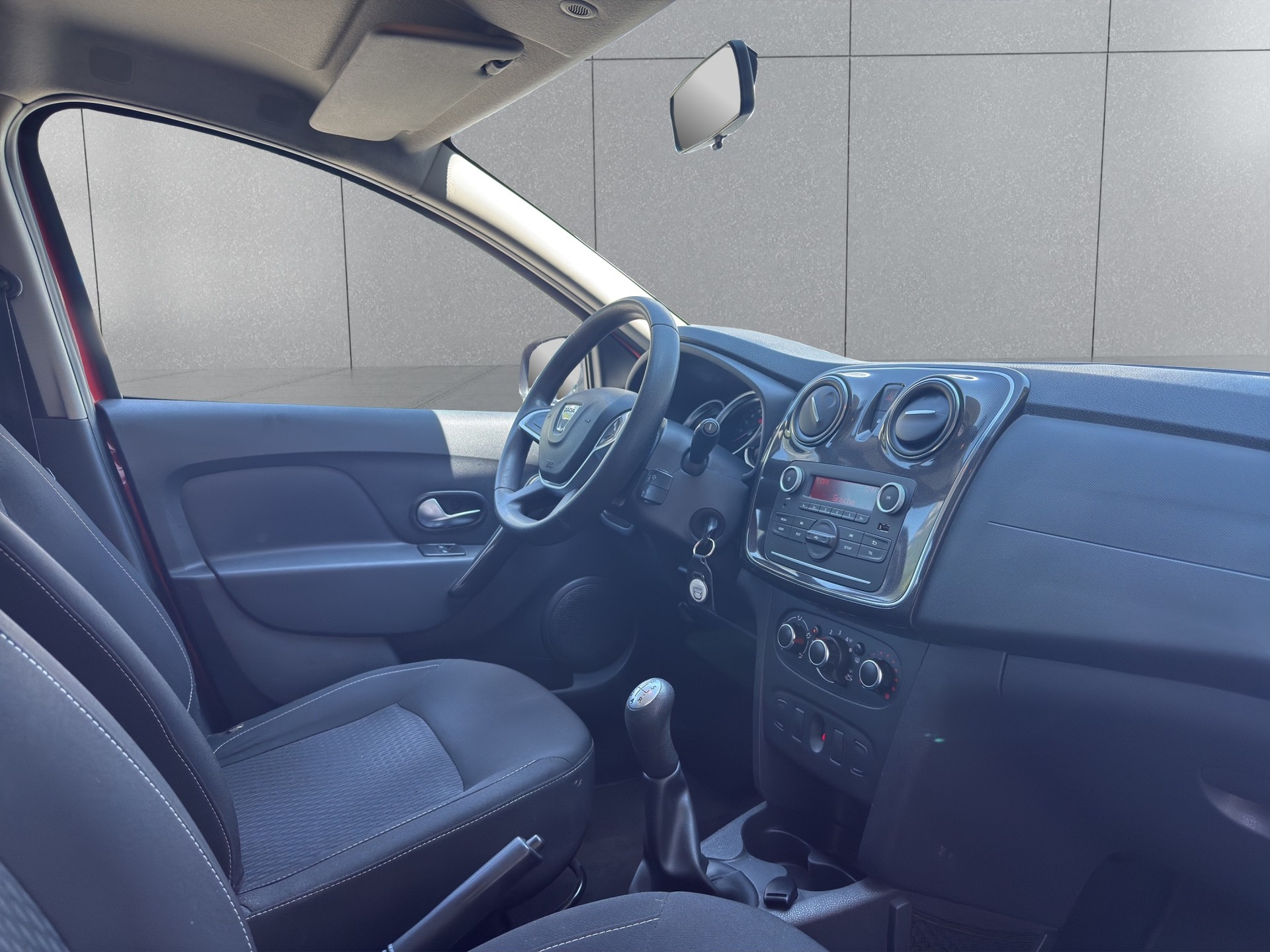 DACIA Sandero 0.9 Lauréate-image-8