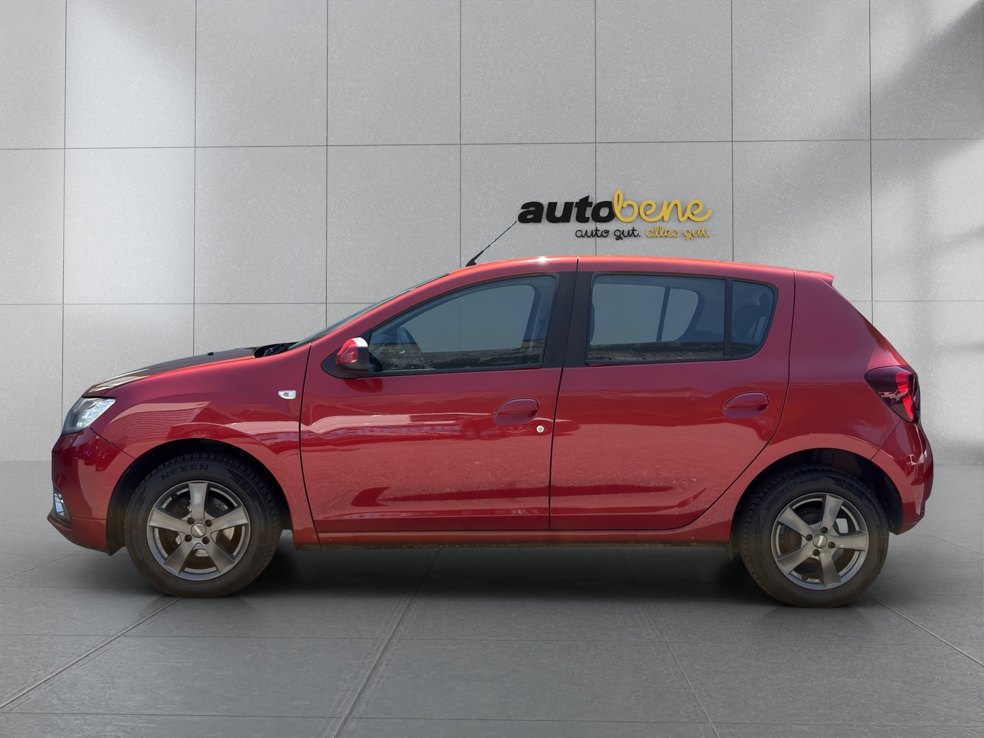 DACIA Sandero 0.9 Lauréate-image-2