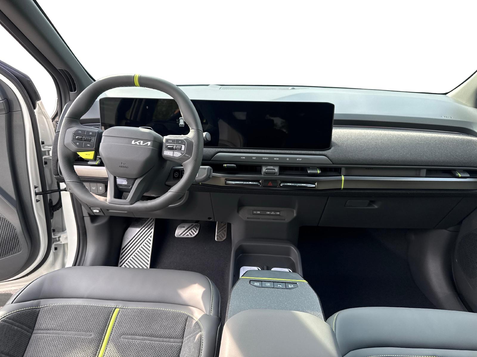 KIA EV3 81,4 kWh GT 4x4 CH-FZ-image-9