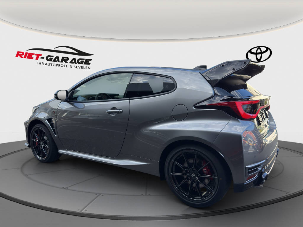 TOYOTA GR Yaris 1.6 Turbo Sport 4x4-image-2