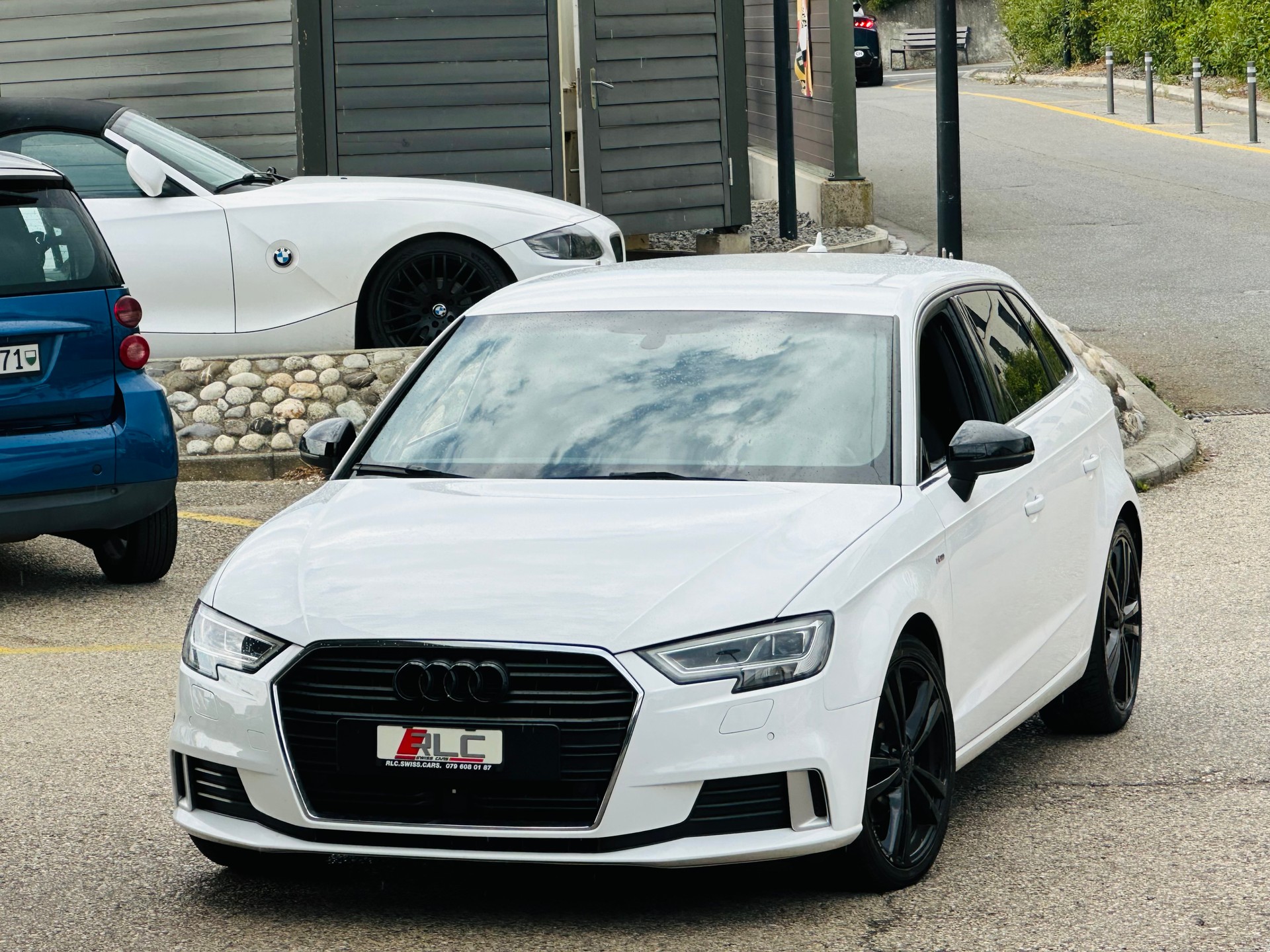 AUDI A3 Sportback 1.5 TFSI Sport-image-3