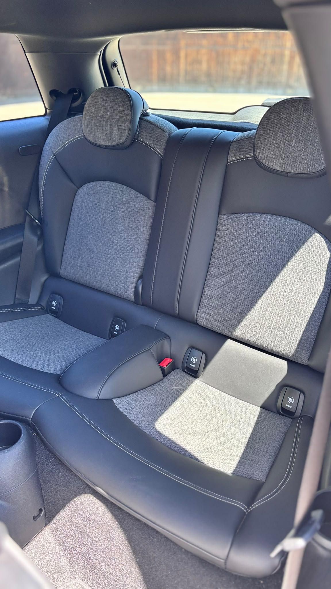 MINI 1.5i Cooper Blackyard-image-9