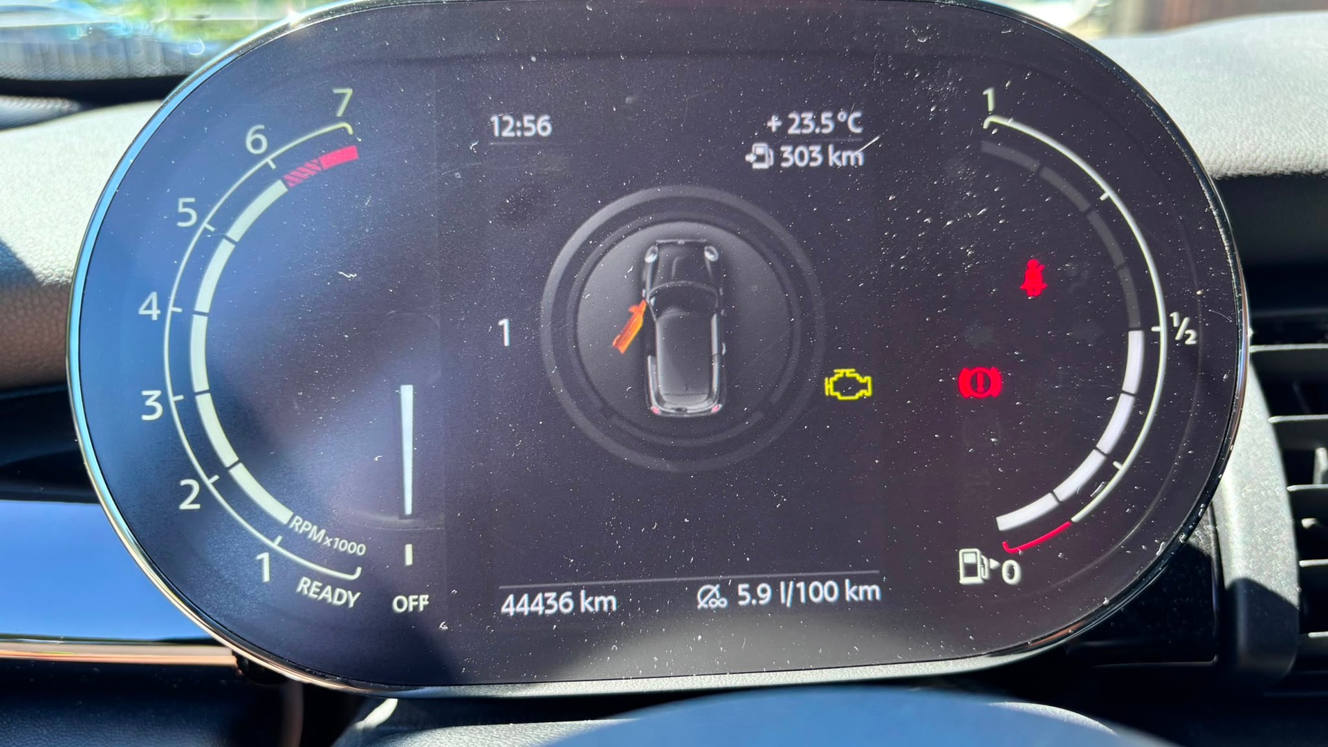 MINI 1.5i Cooper Blackyard-image-6