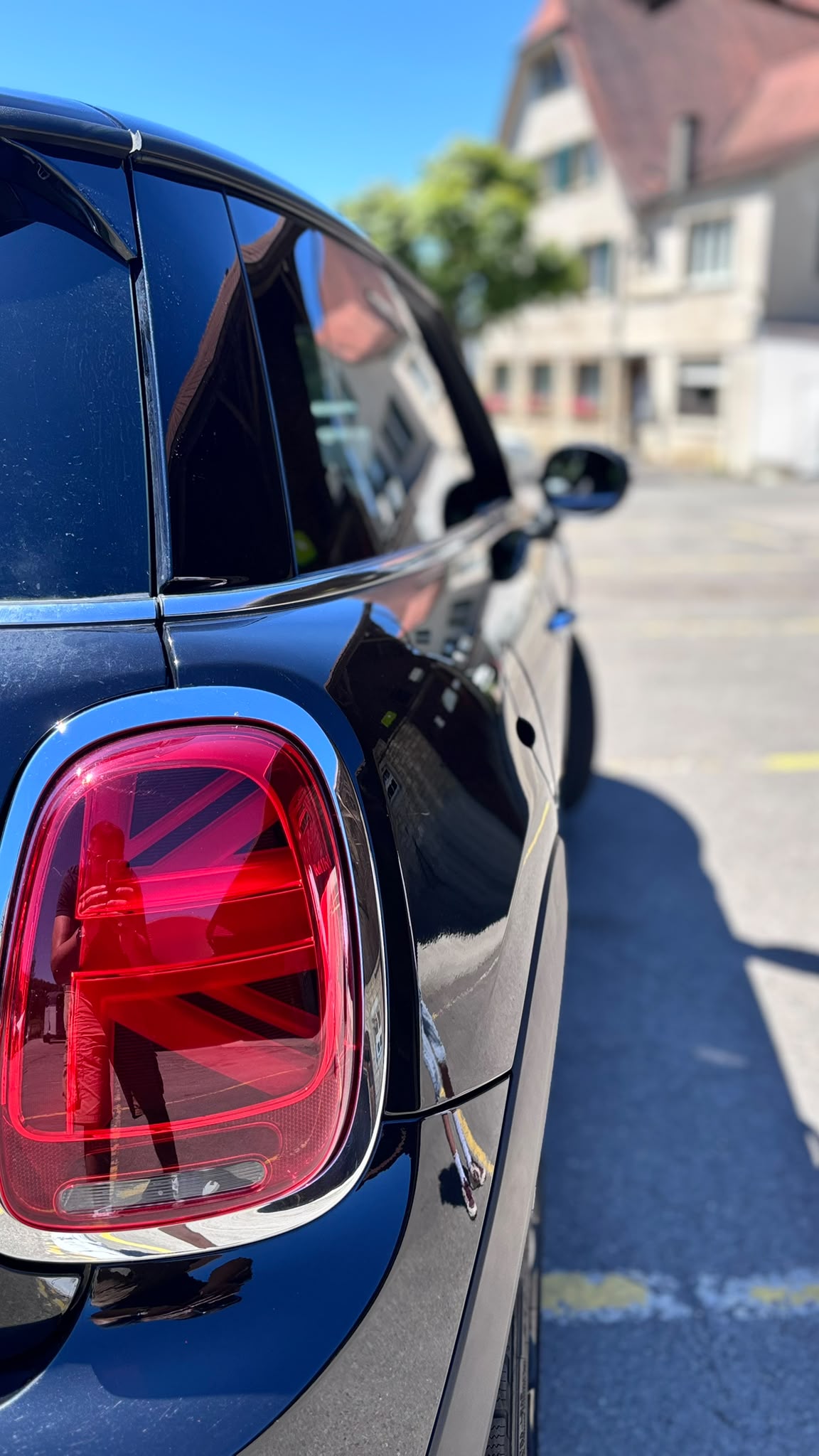 MINI 1.5i Cooper Blackyard-image-4