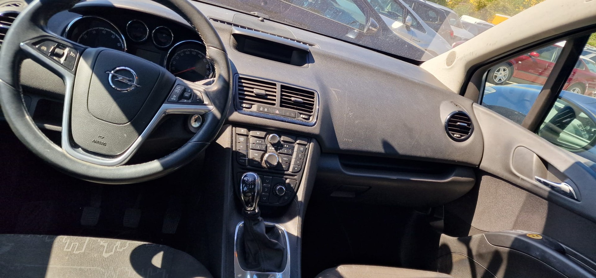 OPEL Meriva 1.4 Turbo Enjoy-image-8