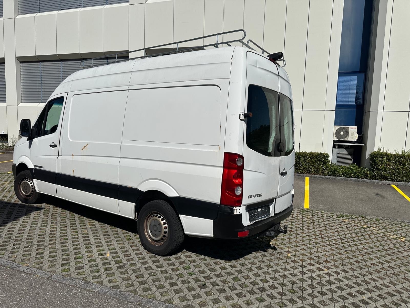 VW Crafter 35 2.0 TDI CR-image-6