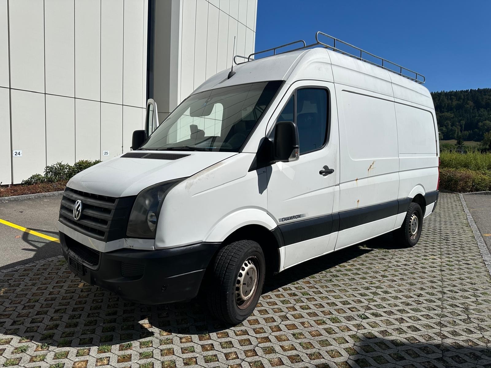 VW Crafter 35 2.0 TDI CR-image-0