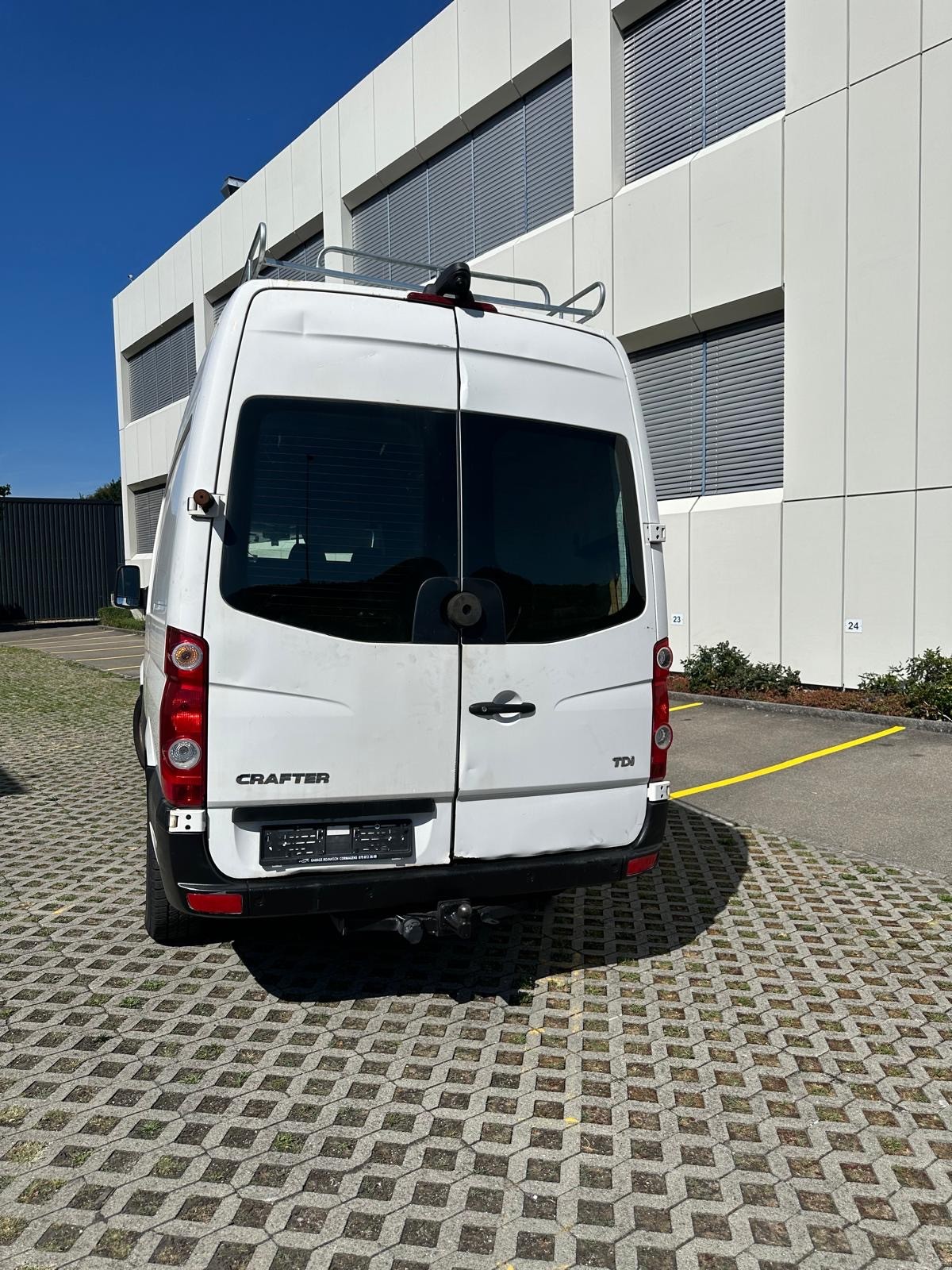 VW Crafter 35 2.0 TDI CR-image-3