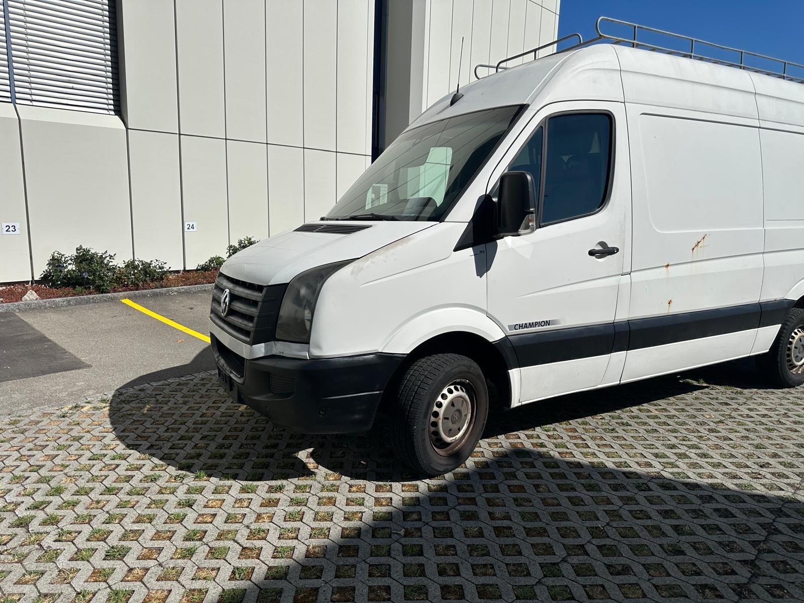 VW Crafter 35 2.0 TDI CR-image-1