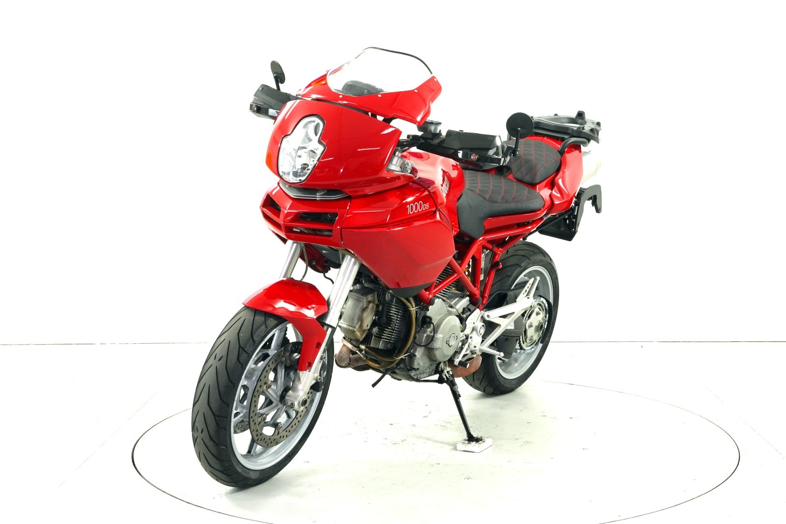 DUCATI Multistrada 1000 DS-showroom-element-2