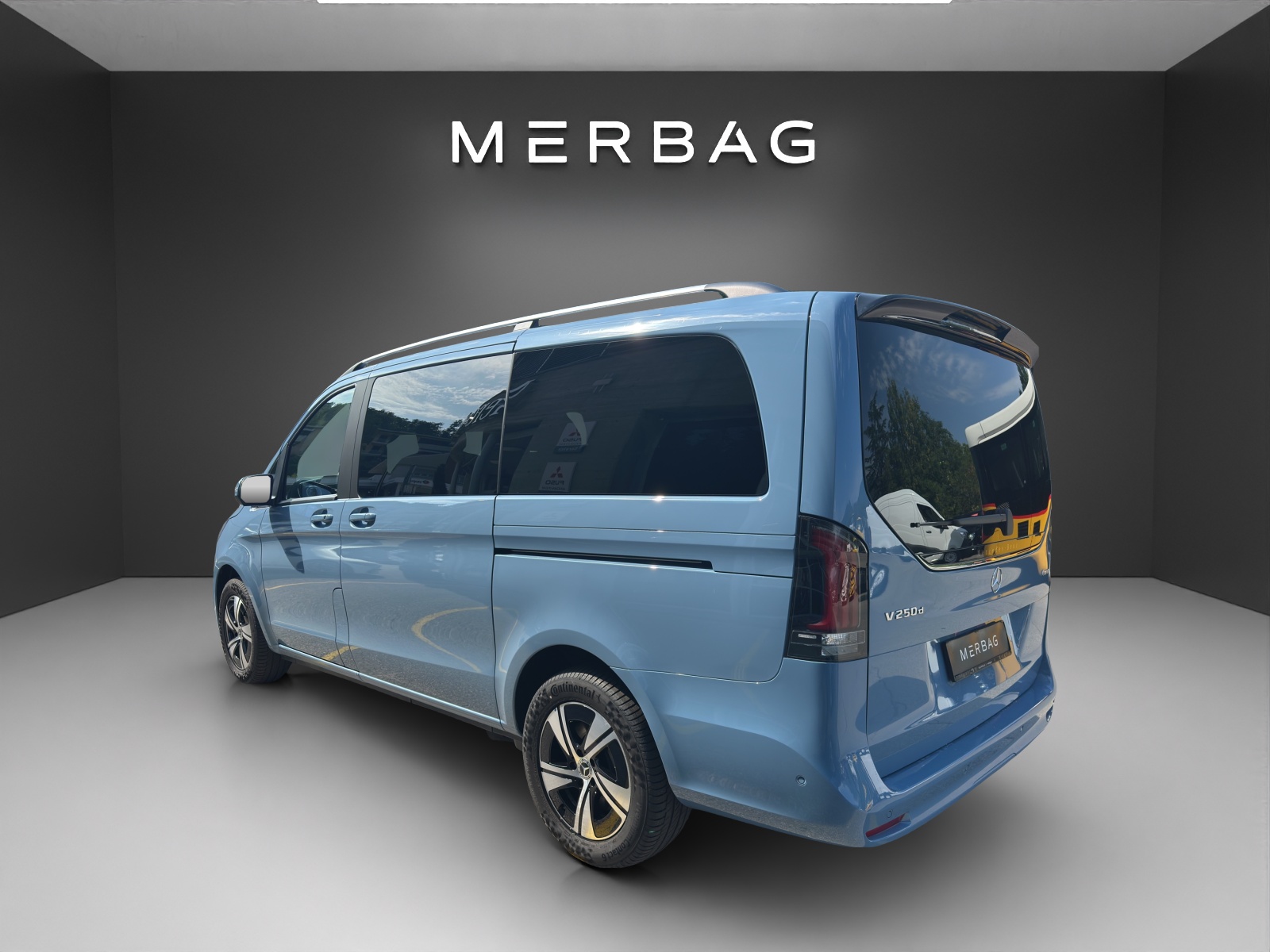 MERCEDES-BENZ V 250 d lang 4Matic Style 9G-Tronic-image-4