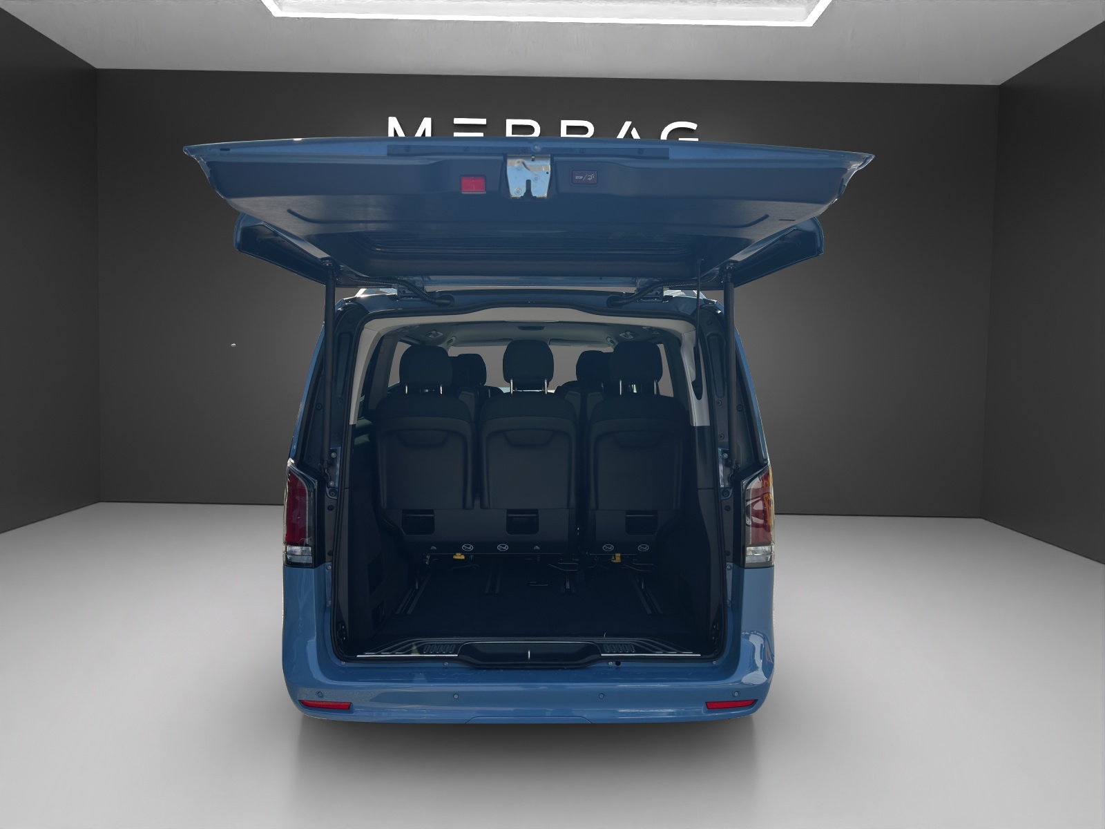 MERCEDES-BENZ V 250 d lang 4Matic Style 9G-Tronic-image-9