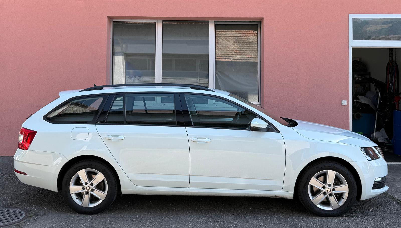 SKODA Octavia Combi 1.4 TSI G-tec Style CNG DSG / MFK 08.2026-image-2