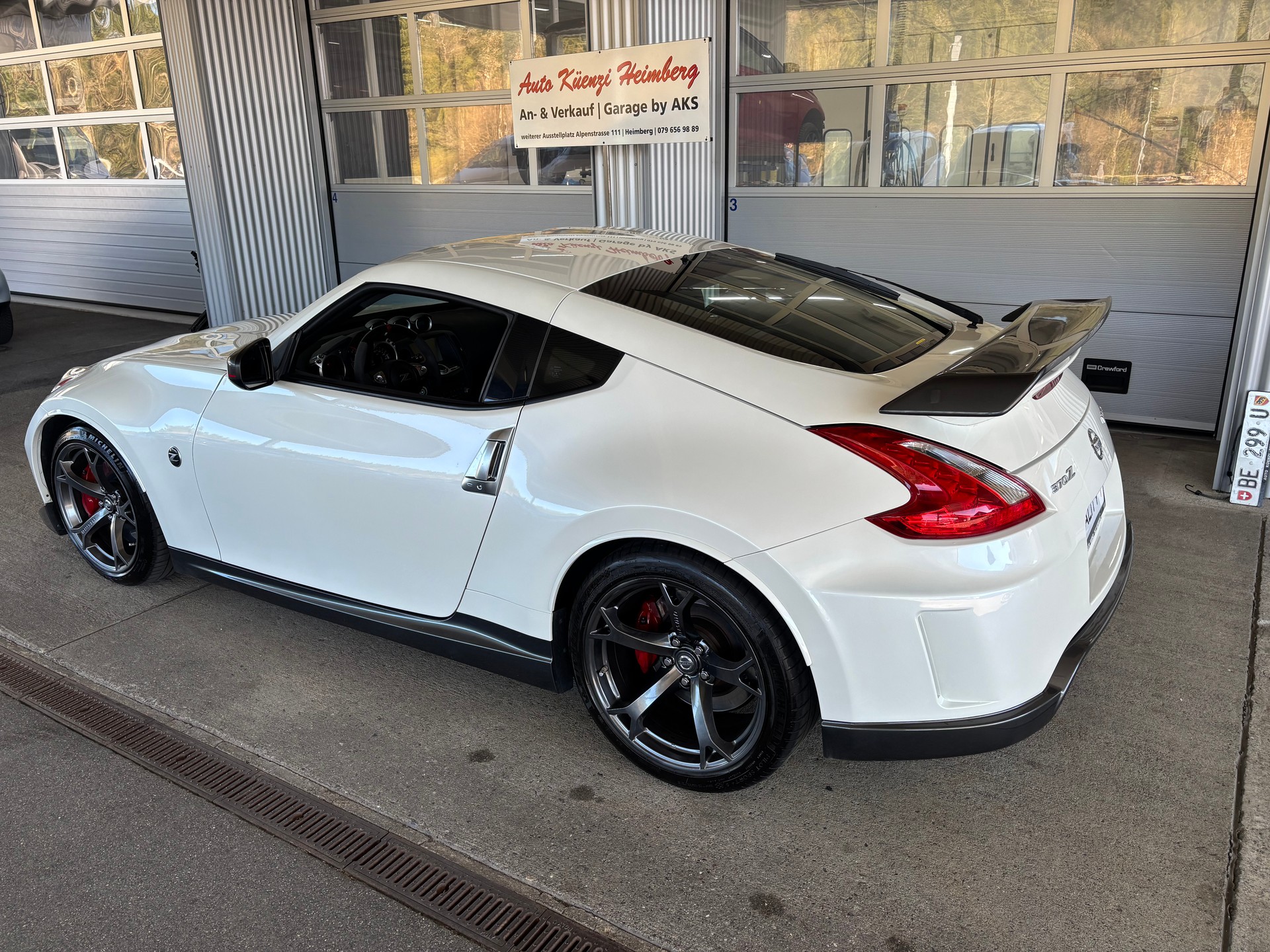 NISSAN 370 Z nismo-showroom-element-2