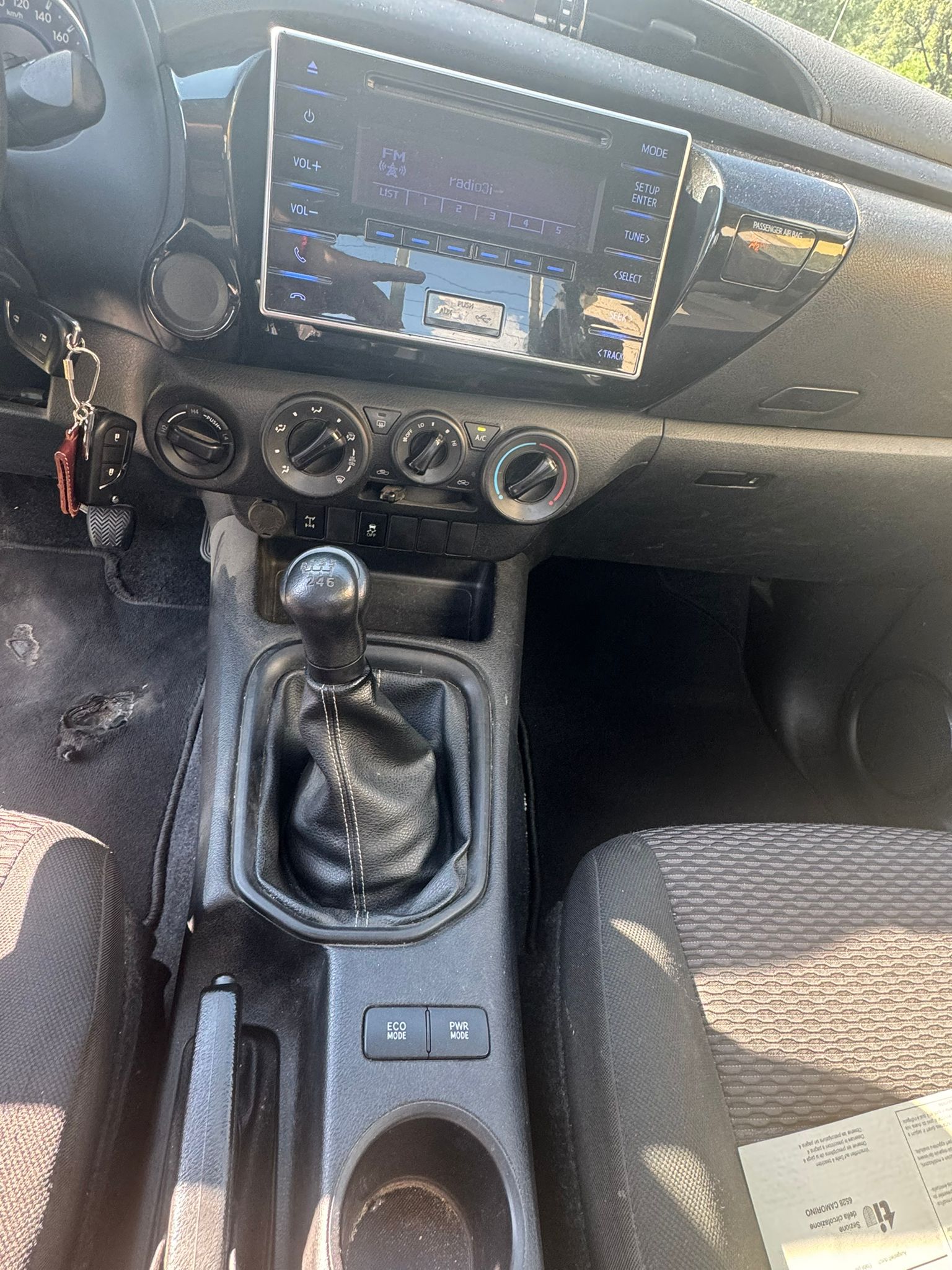 TOYOTA 2.4 D-4D 150 Comfort-image-2