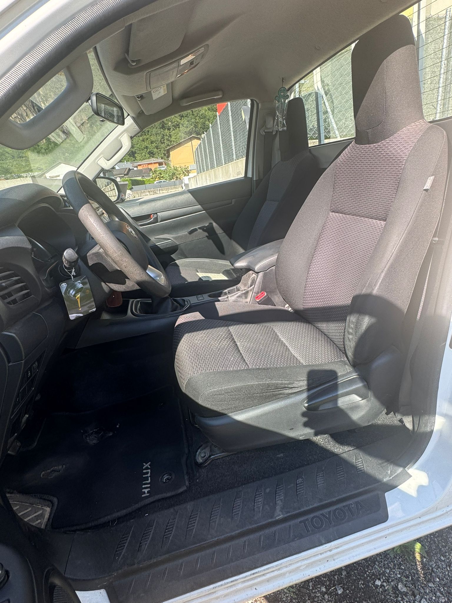 TOYOTA 2.4 D-4D 150 Comfort-image-3