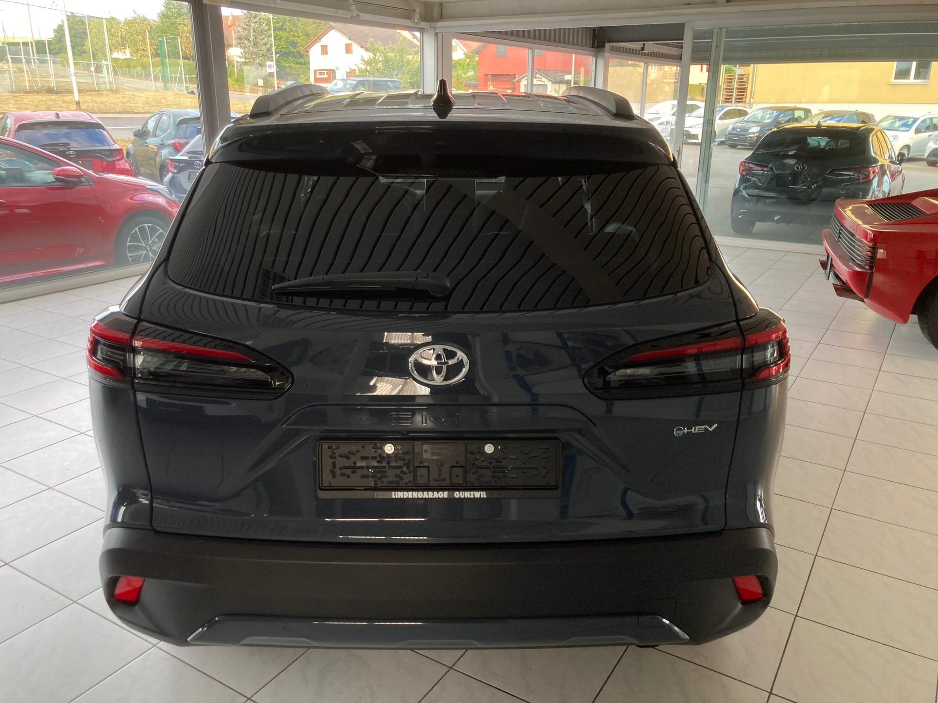 TOYOTA Corolla Cross 2.0 Trend e-CVT AWD-image-5