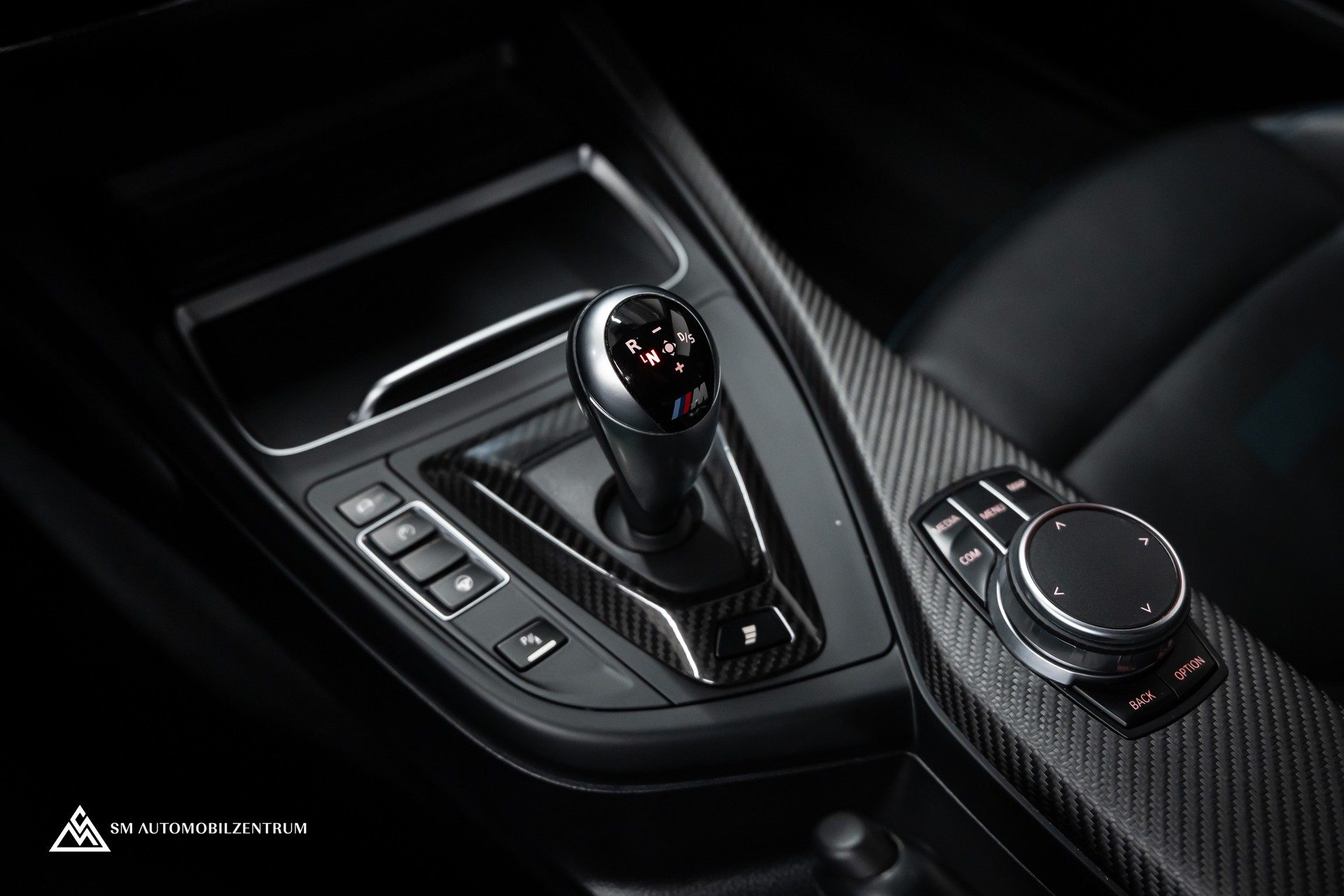 BMW M2 Competition Coupé / CH / Memorysitze / Harman&Kardon / Carbon Fibre / Rückfahrkamera-image-24