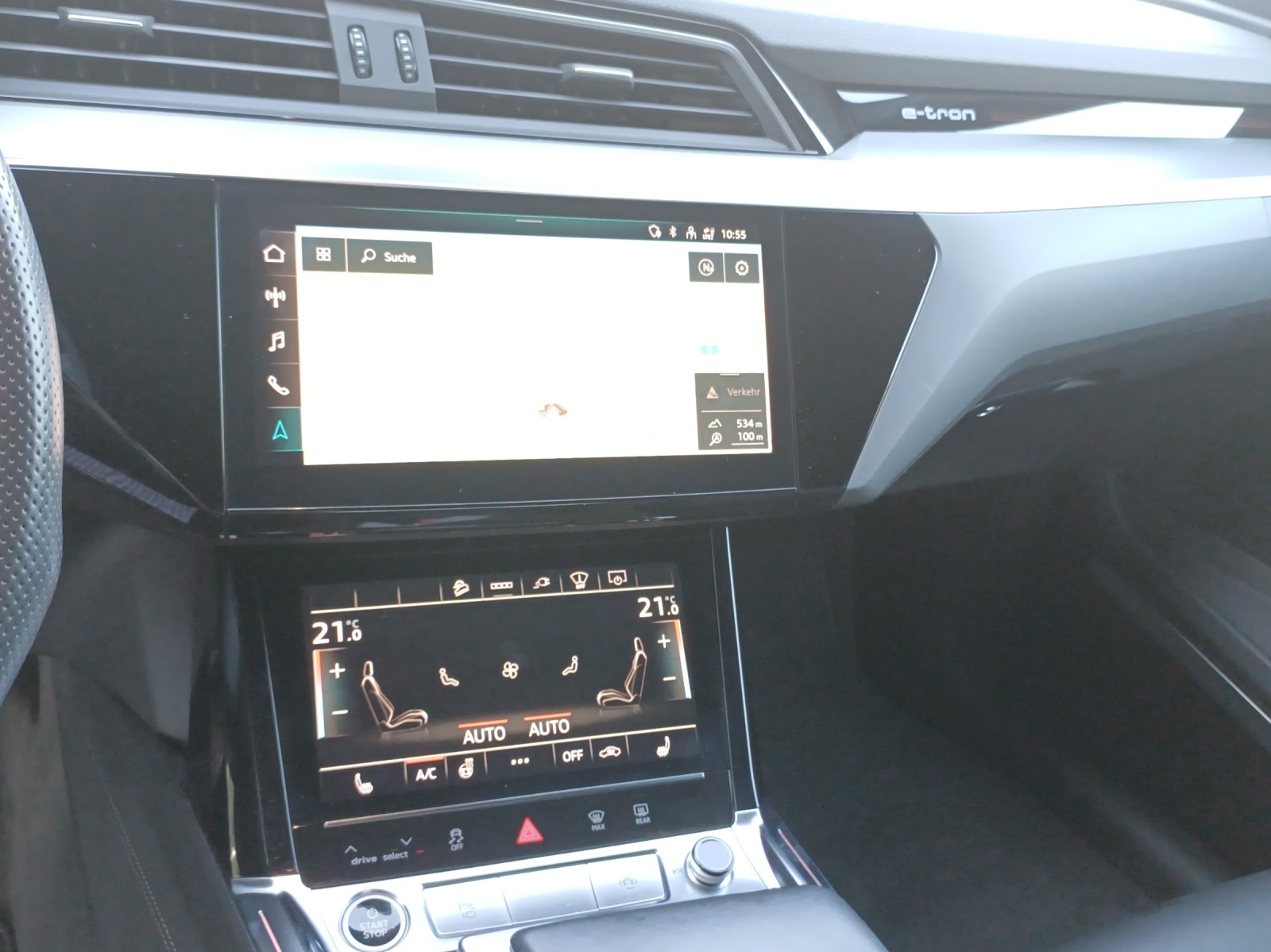 AUDI e-tron 55 Sportback Advanced Black Edition quattro-image-10