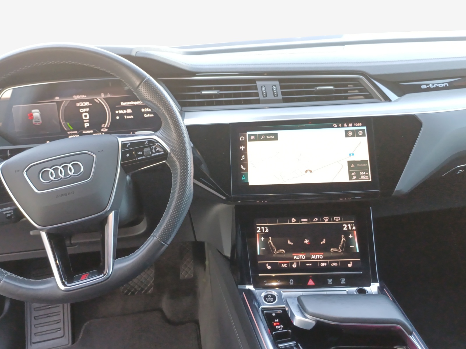 AUDI e-tron 55 Sportback Advanced Black Edition quattro-image-8