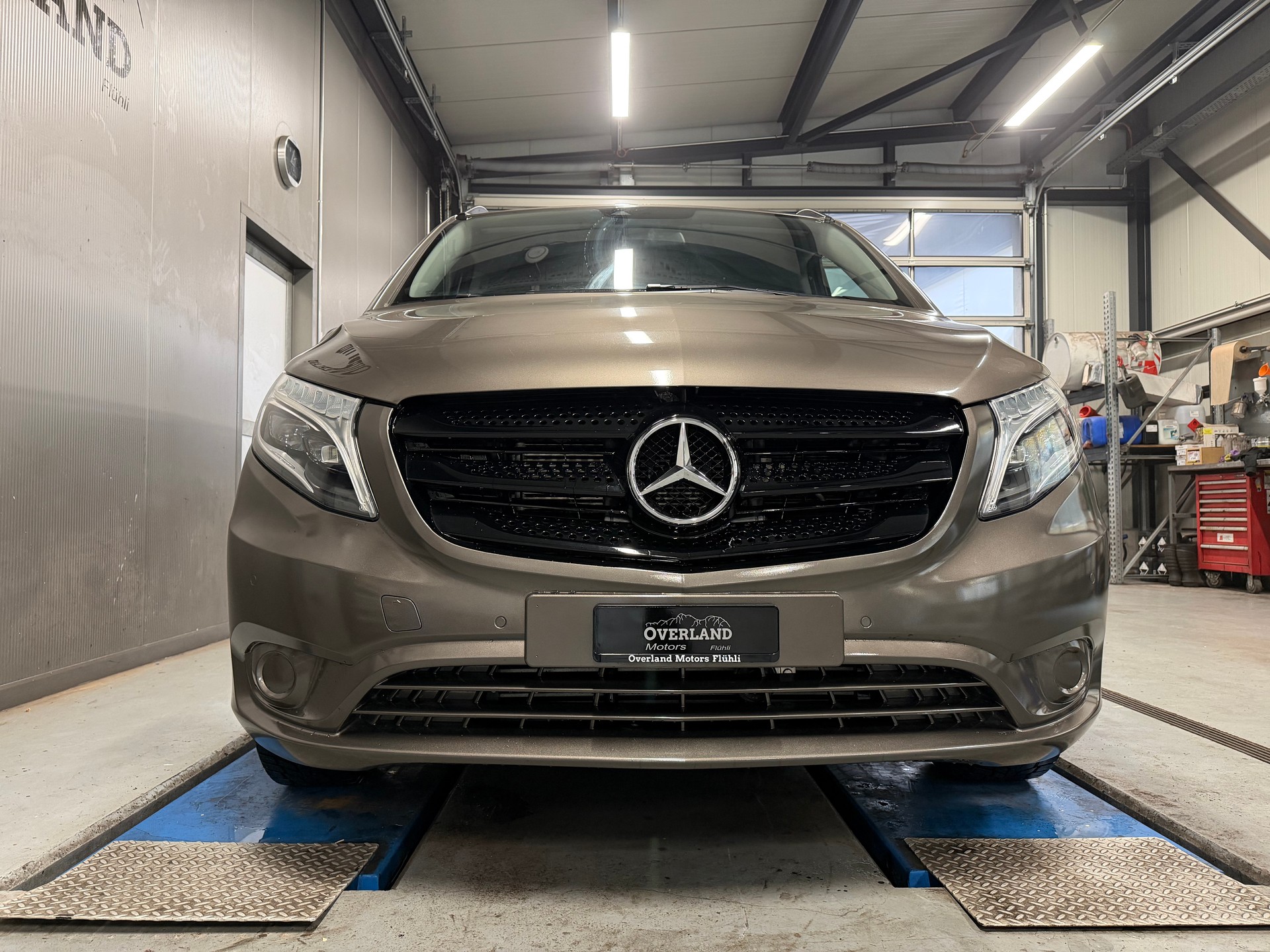 MERCEDES-BENZ VITO 119 BT 4X4-image-7