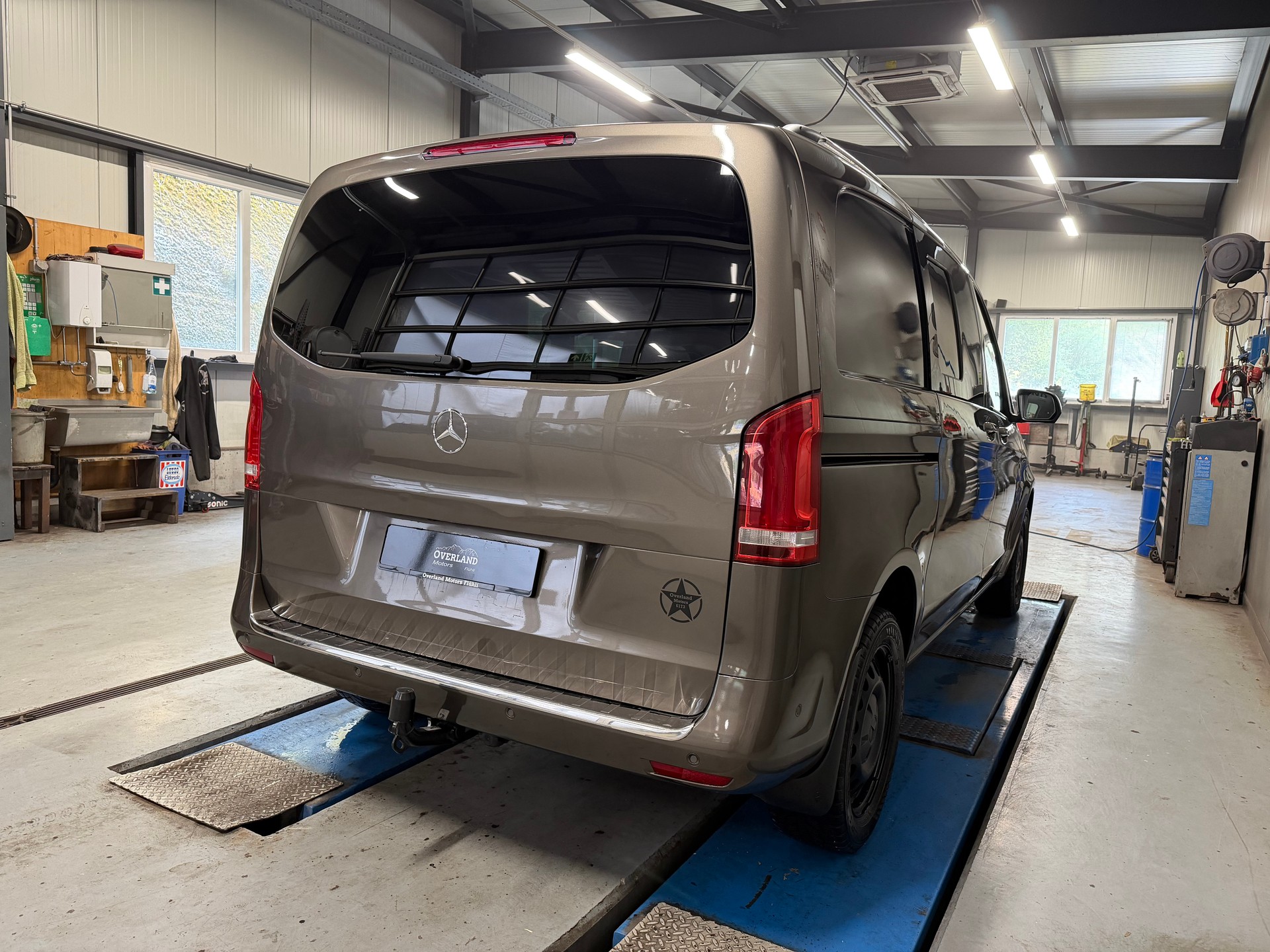 MERCEDES-BENZ VITO 119 BT 4X4-image-5