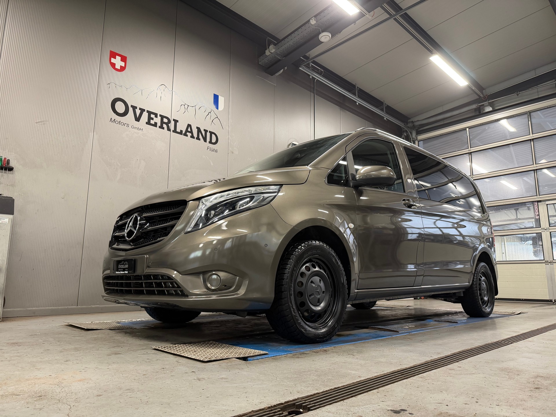 MERCEDES-BENZ VITO 119 BT 4X4-image-19