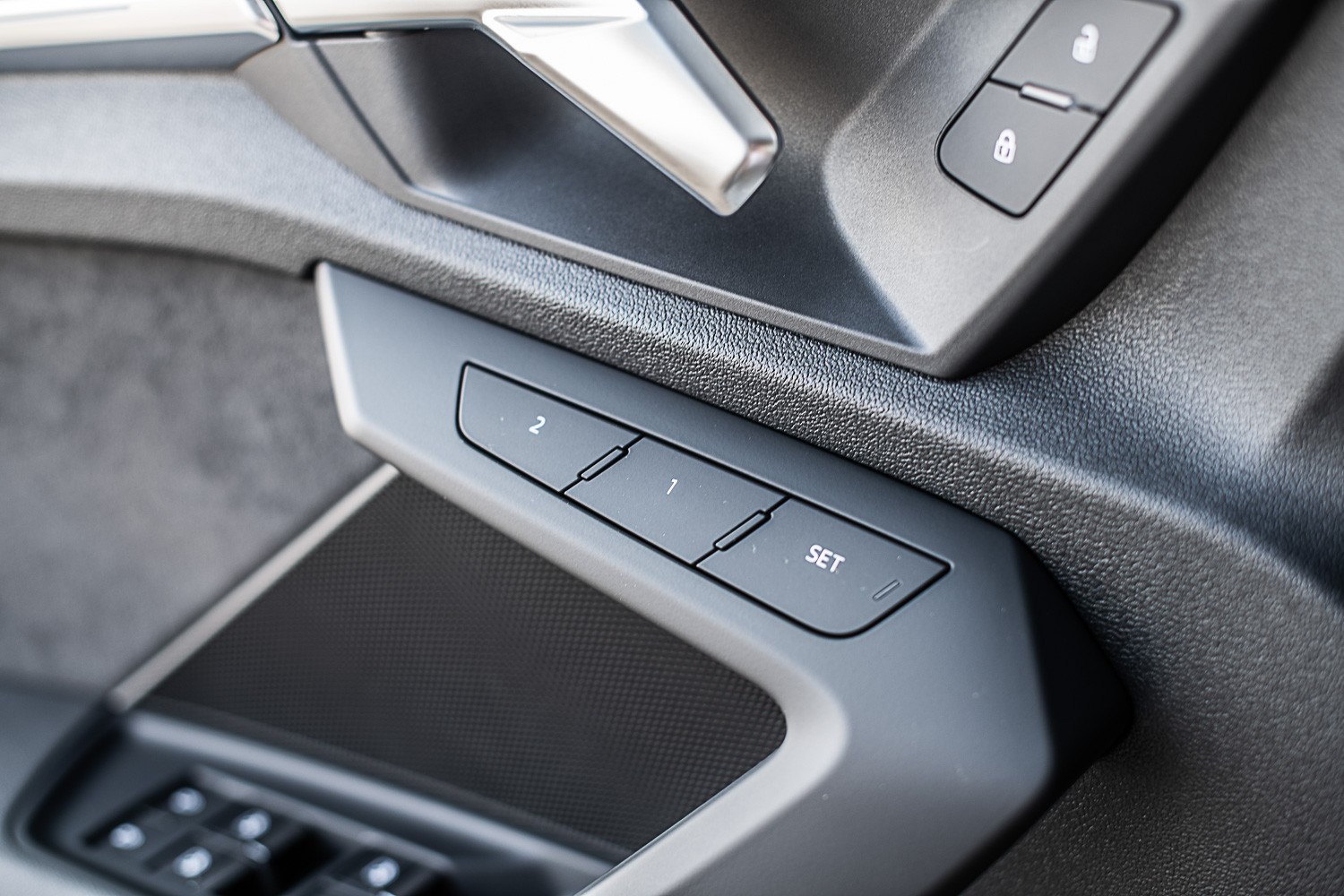 AUDI RS3 SB 2.5 TSI quattro "Pack Carbone"-image-12