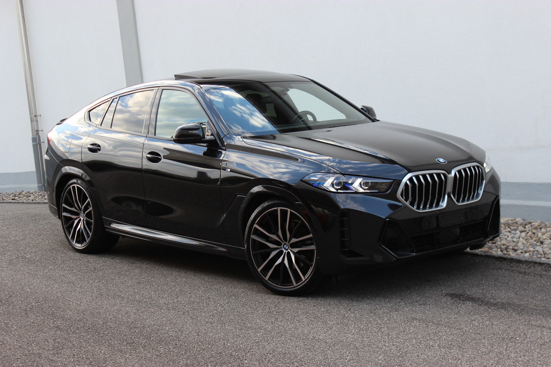 BMW X6 xDrive 48V 40d M Sport-image-0