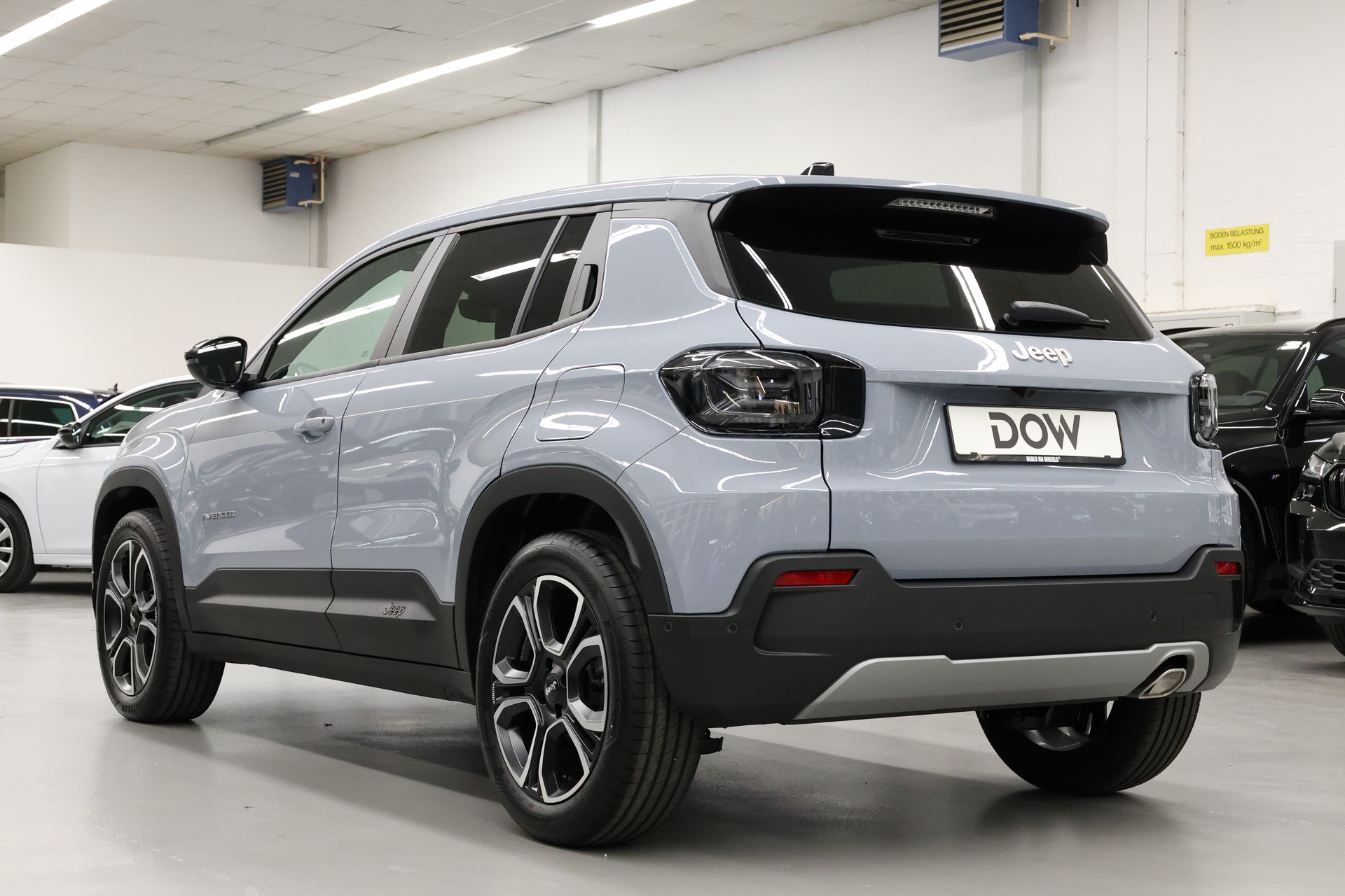 JEEP Avenger 1.2 MHEV Summit-image-7