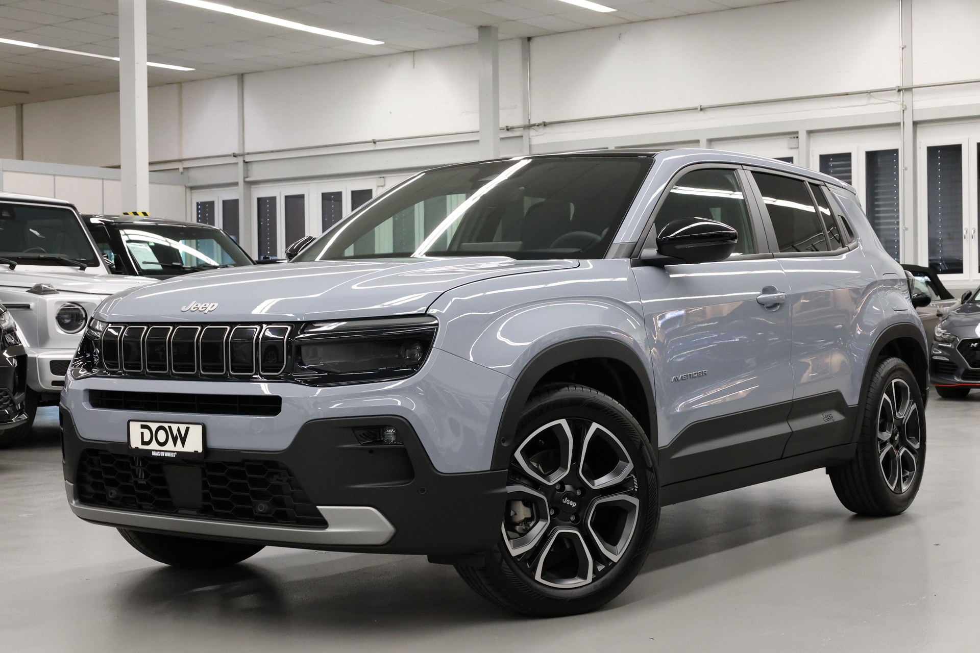 JEEP Avenger 1.2 MHEV Summit-image-0