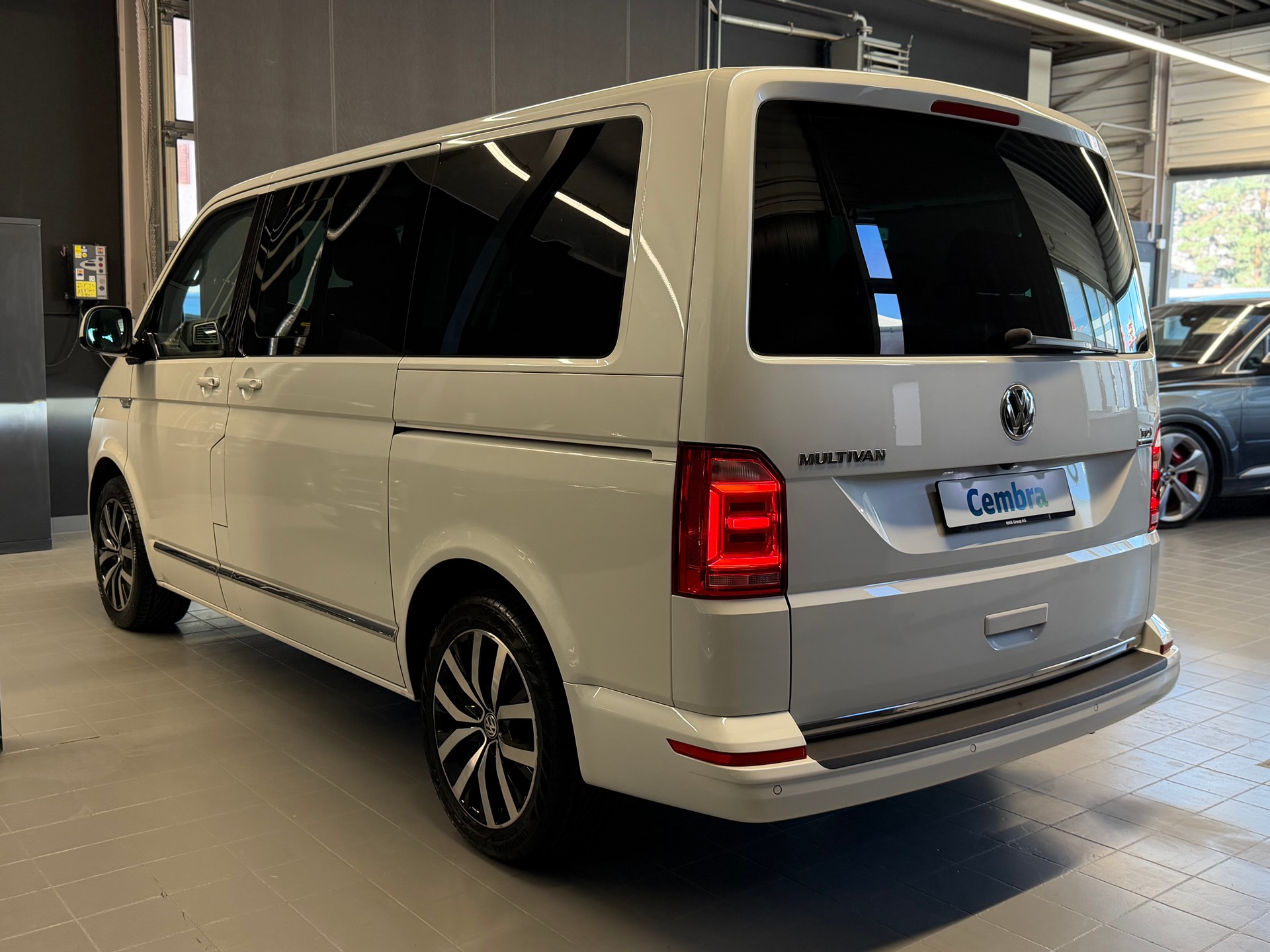VW T6 Multivan 2.0 Bi-TDI Highline Liberty 4Mot. DSG-image-4