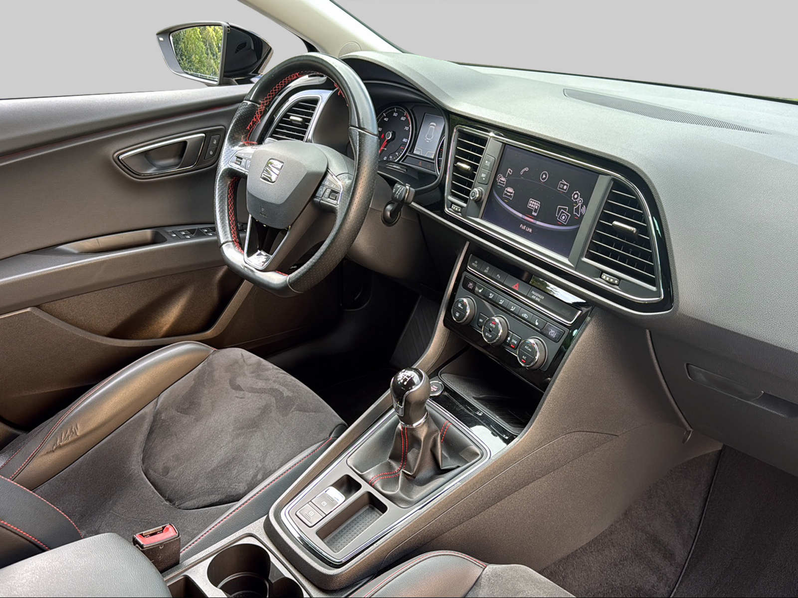 SEAT Leon ST 1.4 TSI ACT FR-image-13