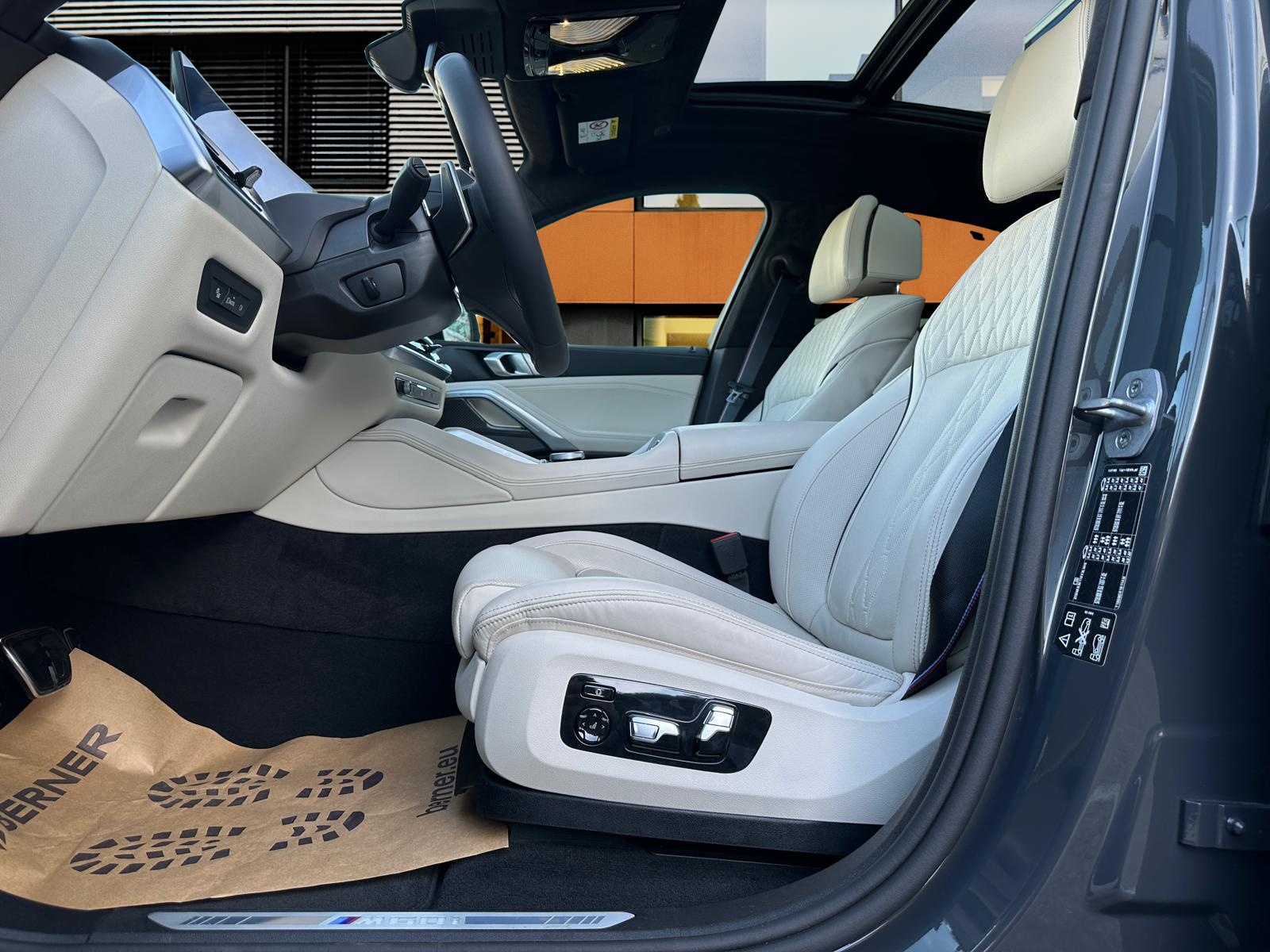 BMW X6 M60i M Sport Pro / Facelift -Top Ausstattung-image-9
