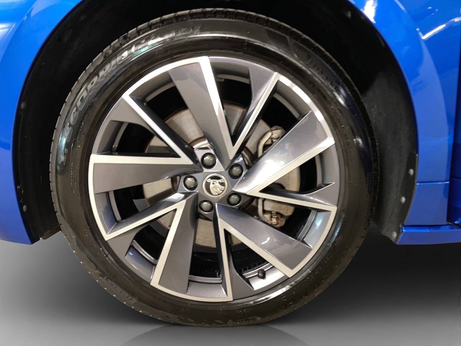 SKODA Enyaq iV 80 SportLine-image-15