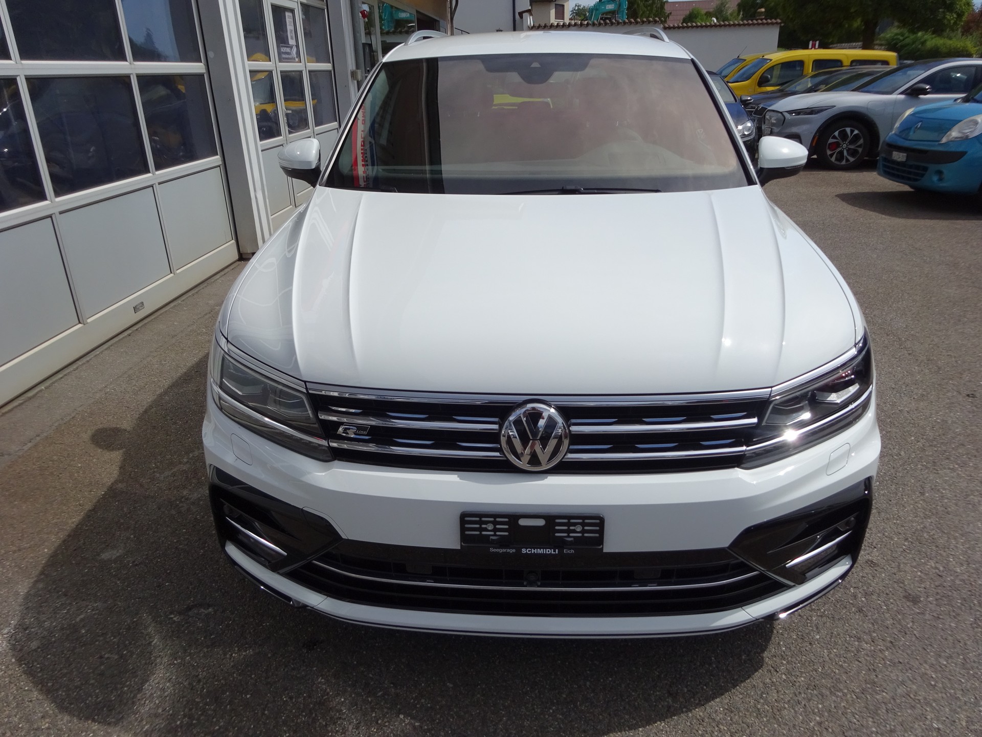 VW Tiguan 2.0 TDI SCR Highline 4Motion DSG-image-4
