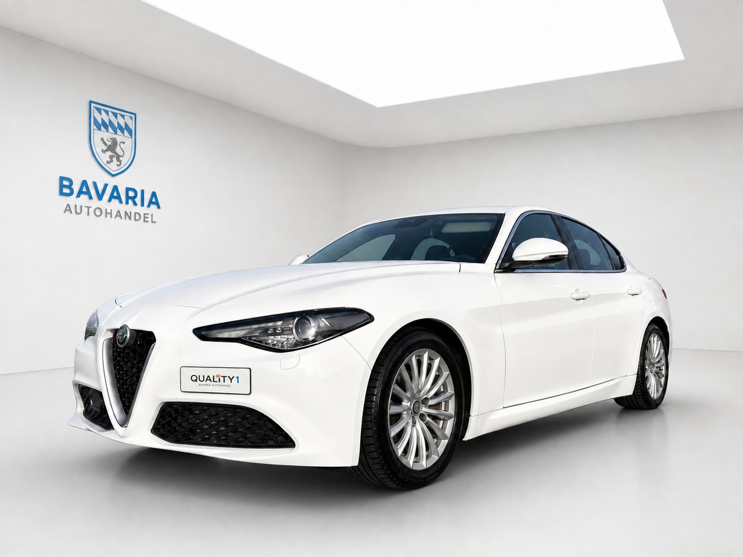 ALFA ROMEO Giulia 2.2 JTDM Super Automatic-image-1