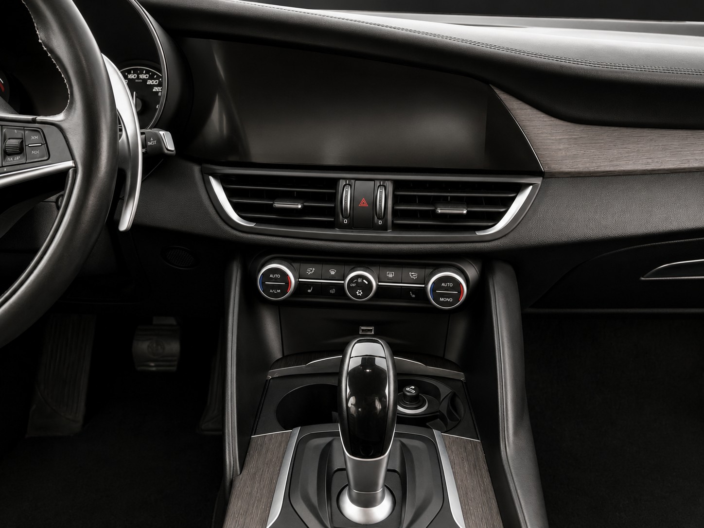 ALFA ROMEO Giulia 2.2 JTDM Super Automatic-image-12