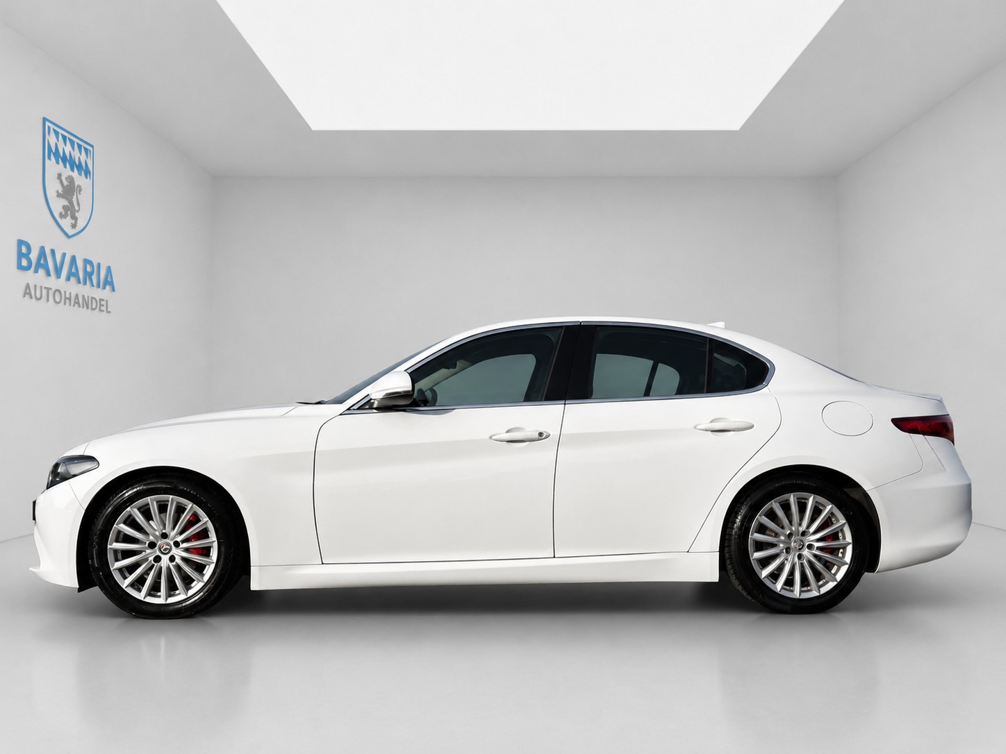ALFA ROMEO Giulia 2.2 JTDM Super Automatic-image-2