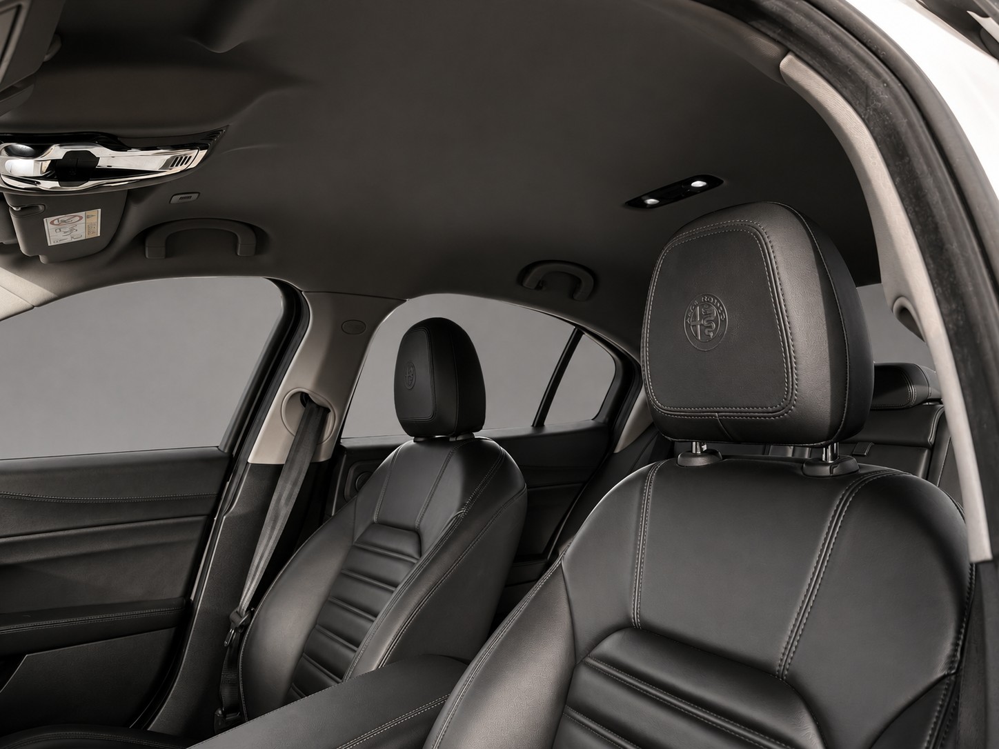 ALFA ROMEO Giulia 2.2 JTDM Super Automatic-image-10