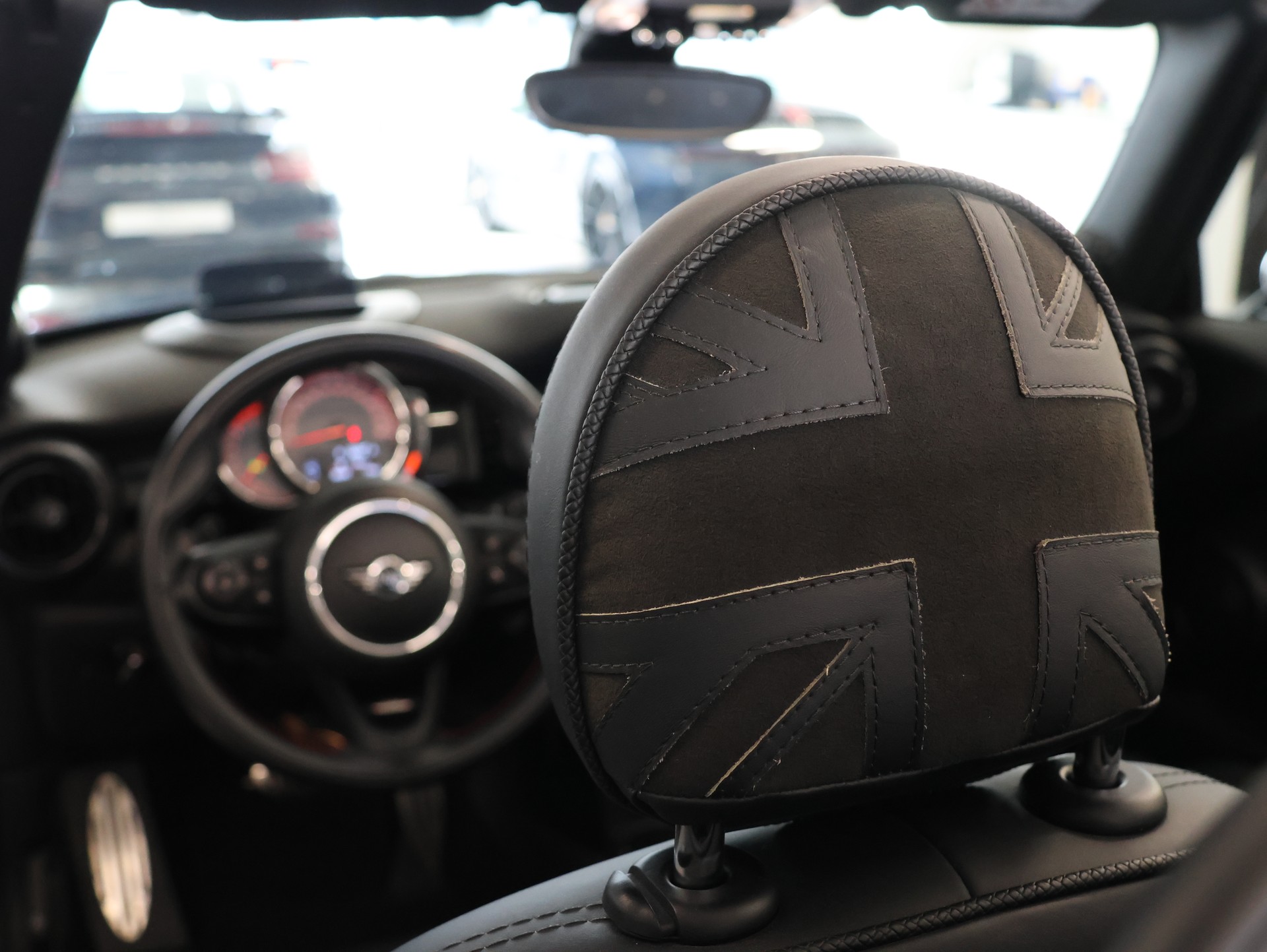 MINI Cooper John Cooper Works Cabriolet Steptronic *PAKET-CHILI*-image-35