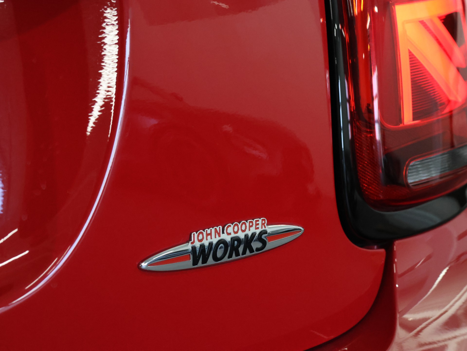 MINI Cooper John Cooper Works Cabriolet Steptronic *PAKET-CHILI*-image-37