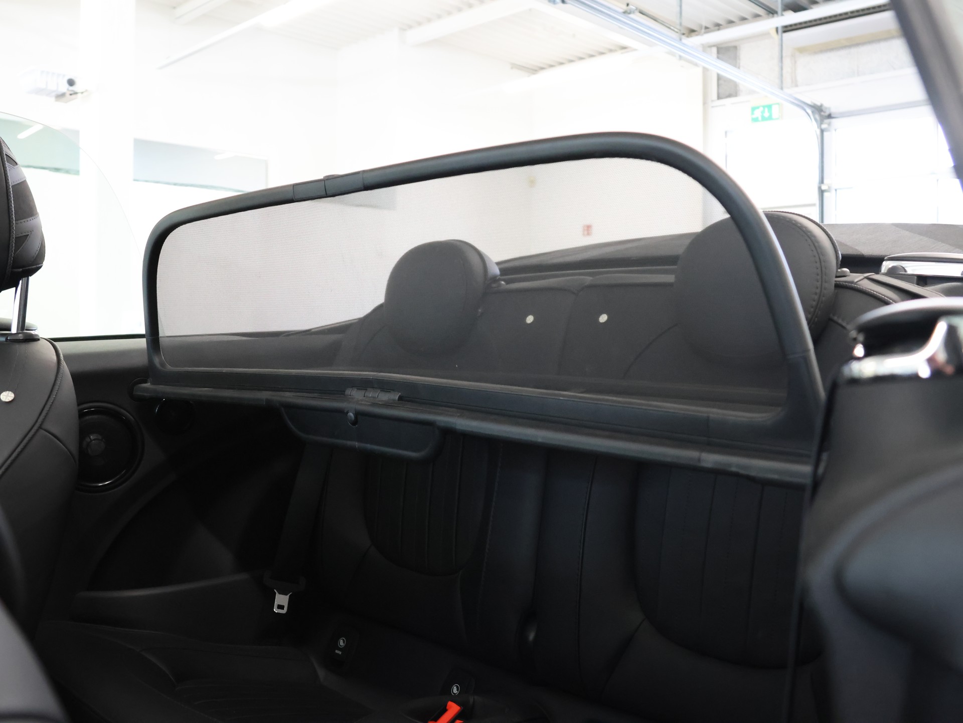 MINI Cooper John Cooper Works Cabriolet Steptronic *PAKET-CHILI*-image-34