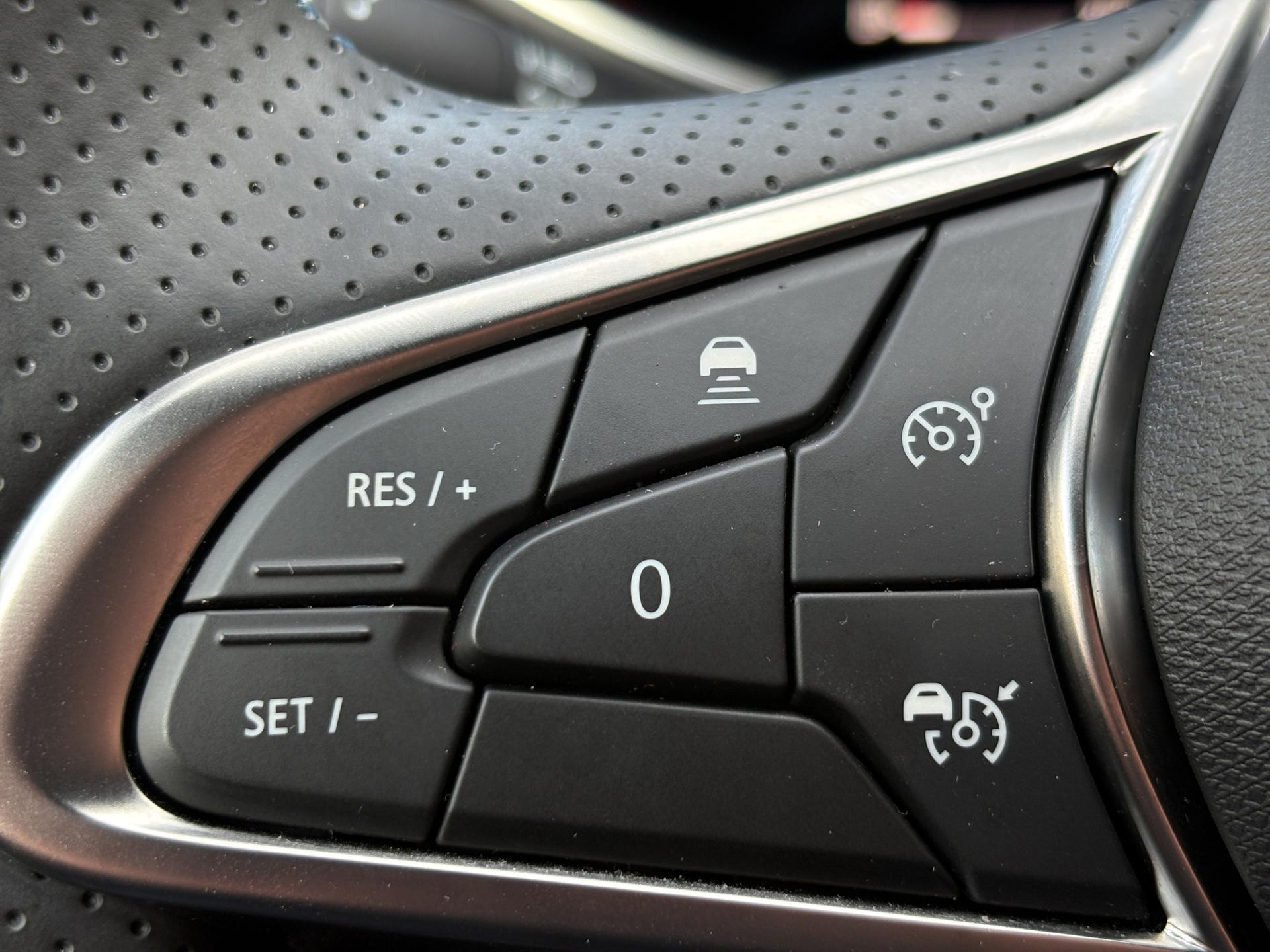 RENAULT Clio 1.6 E-Tech Esprit Alpine-image-19