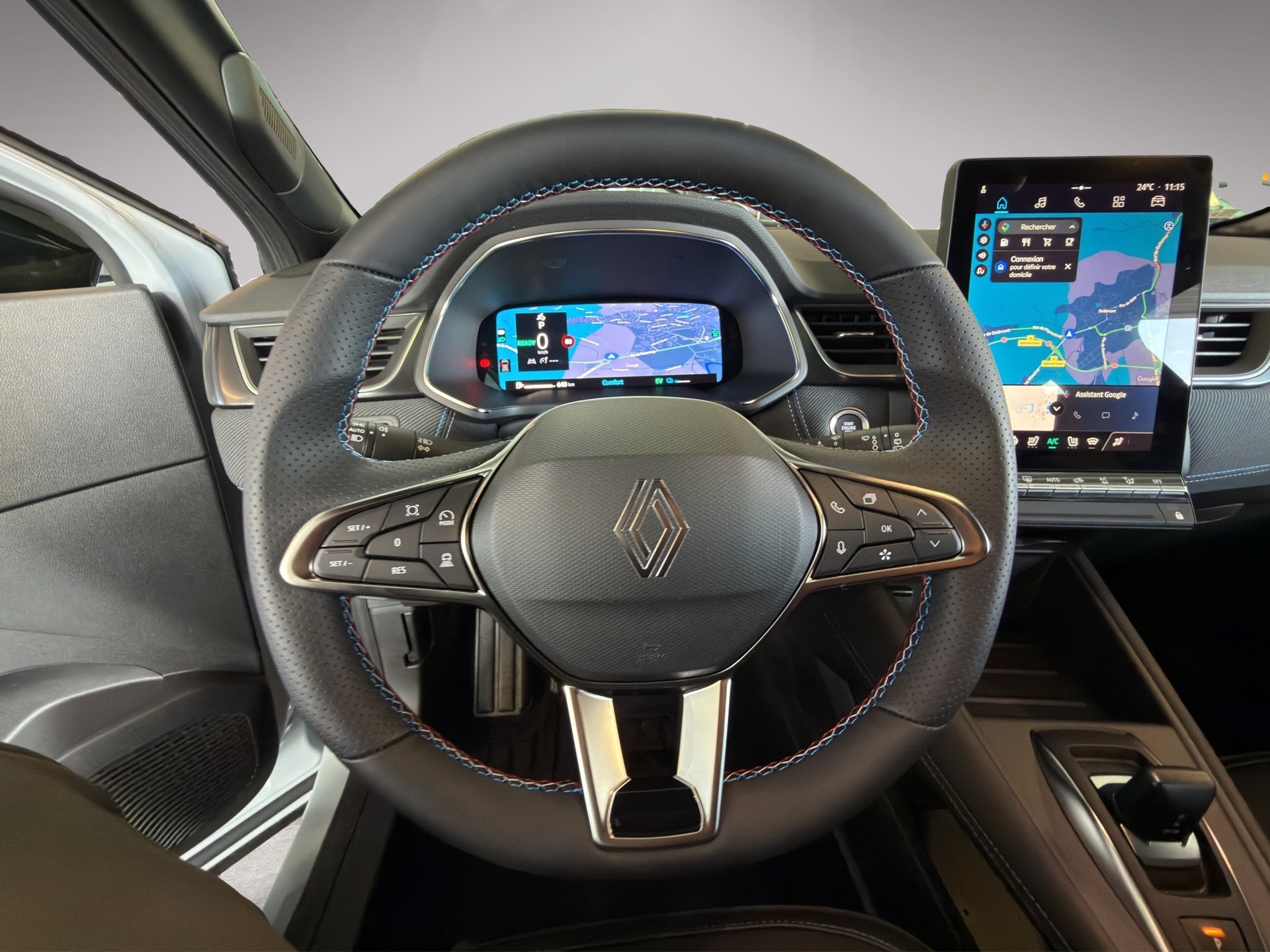 RENAULT Captur 1.8 E-Tech 160 Esprit Alpine DHT-image-9