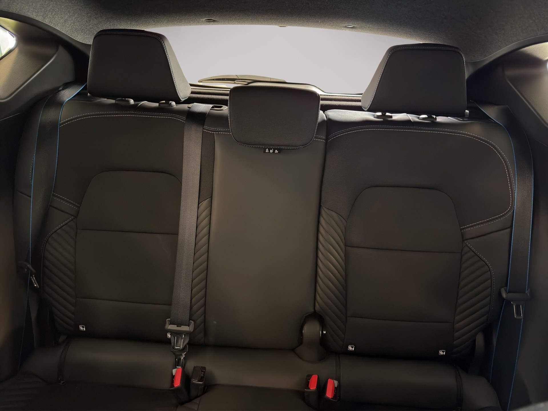RENAULT Captur 1.8 E-Tech 160 Esprit Alpine DHT-image-12
