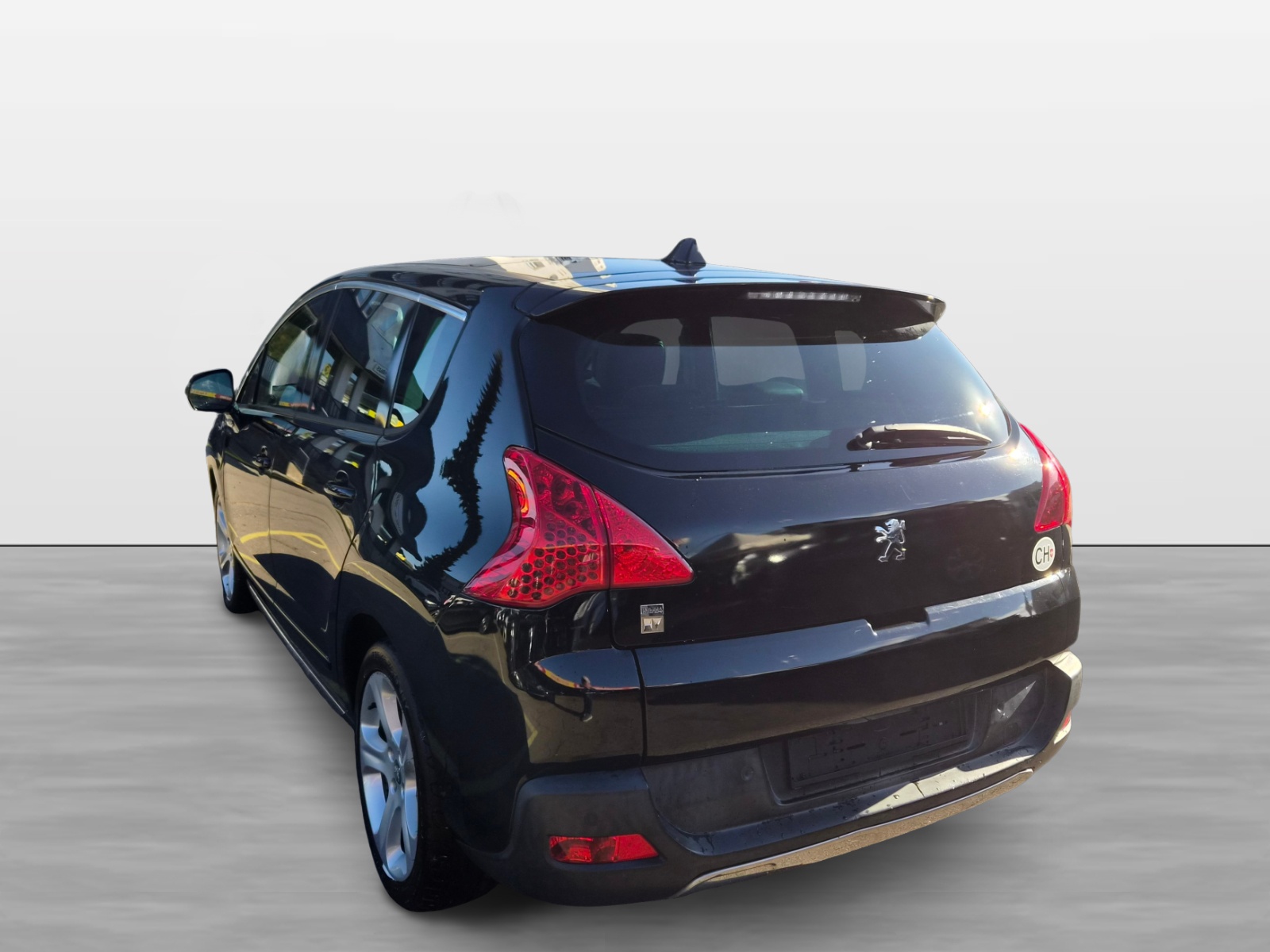 PEUGEOT 3008 HYbrid4 2.0 HDI EGS6-showroom-element-3