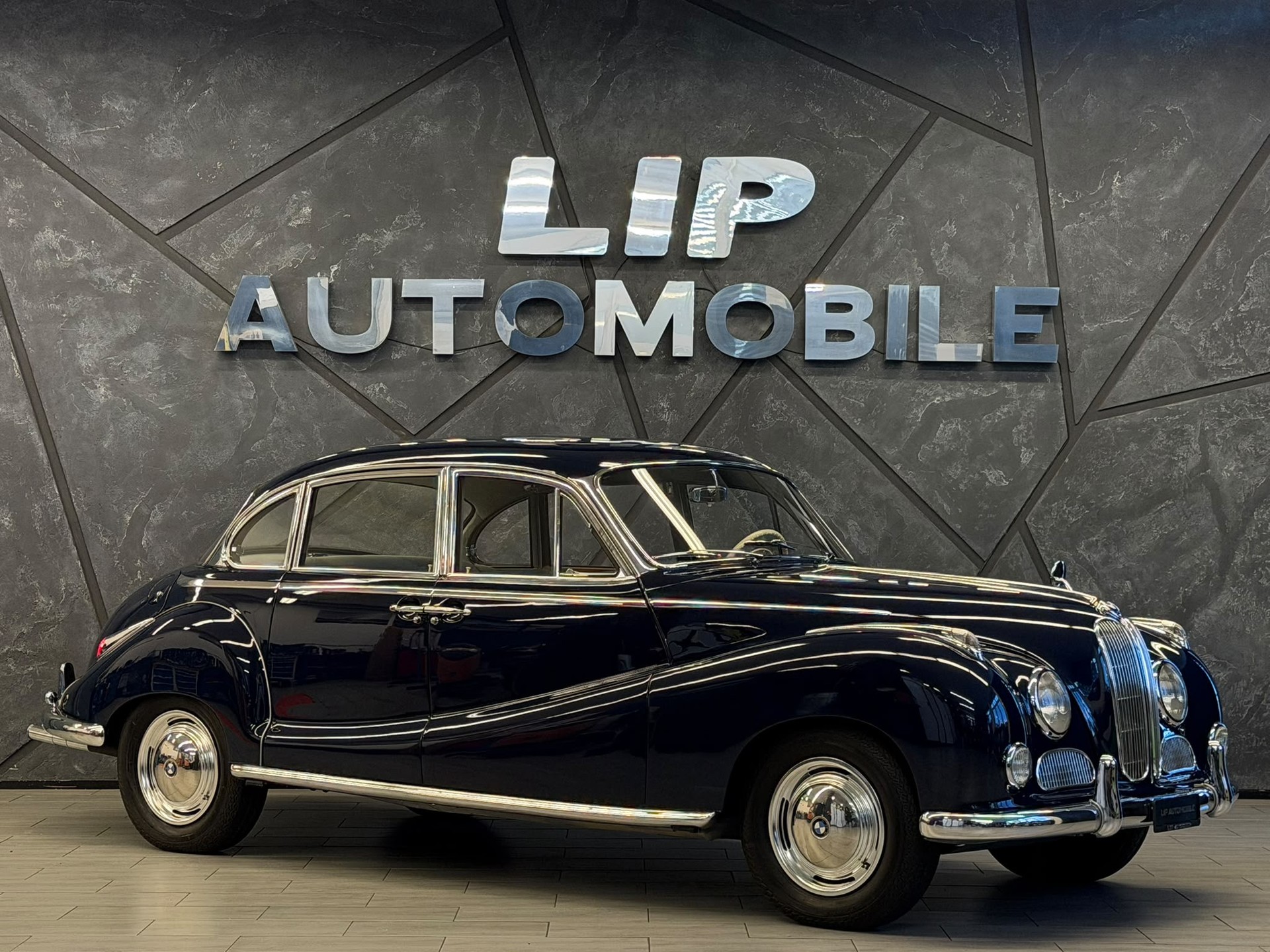 BMW 502A-image-2