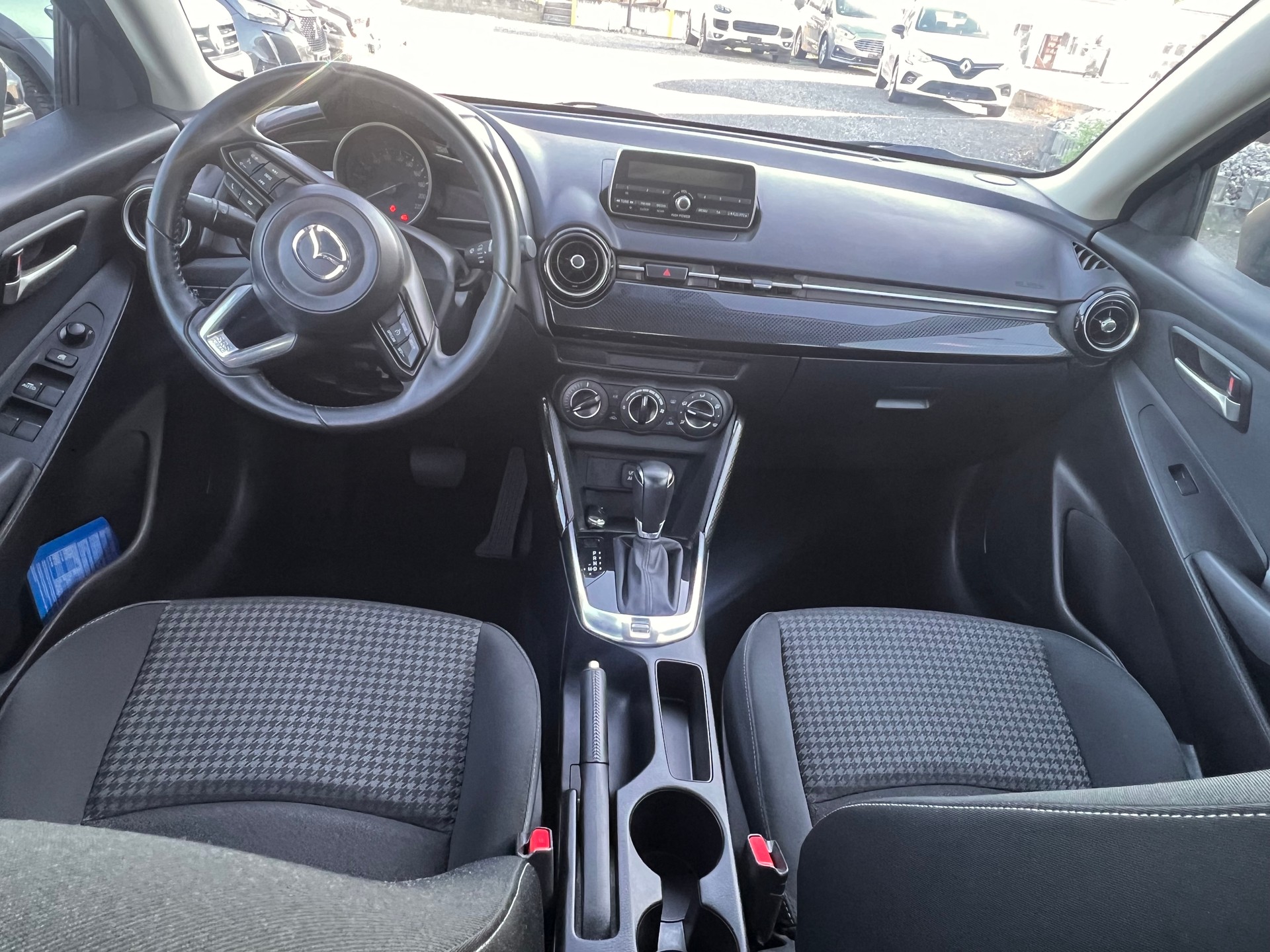 MAZDA 2 SKYACTIV-G 90 Ambition Automat-image-8